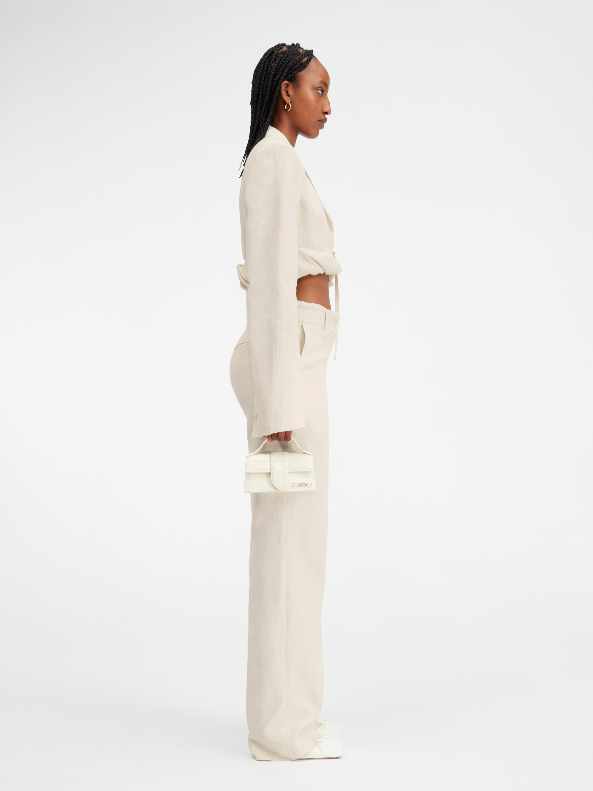 Молочний вкорочений жакет Jacquemus Croissant