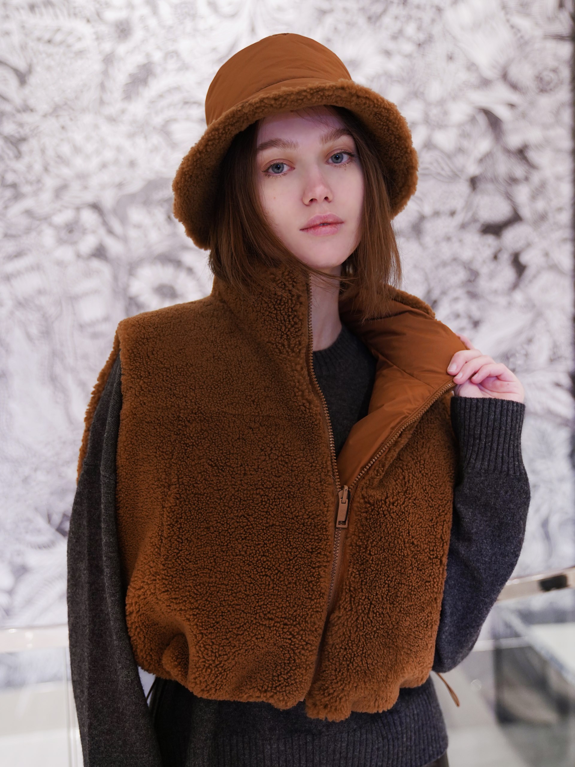 Yves Salomon double-sided zip-up tank top in brown