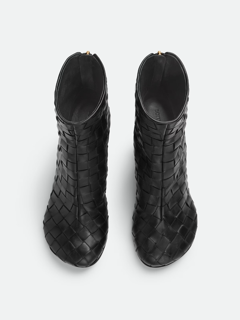Чорні ботильйони Bottega Veneta зі шкіри