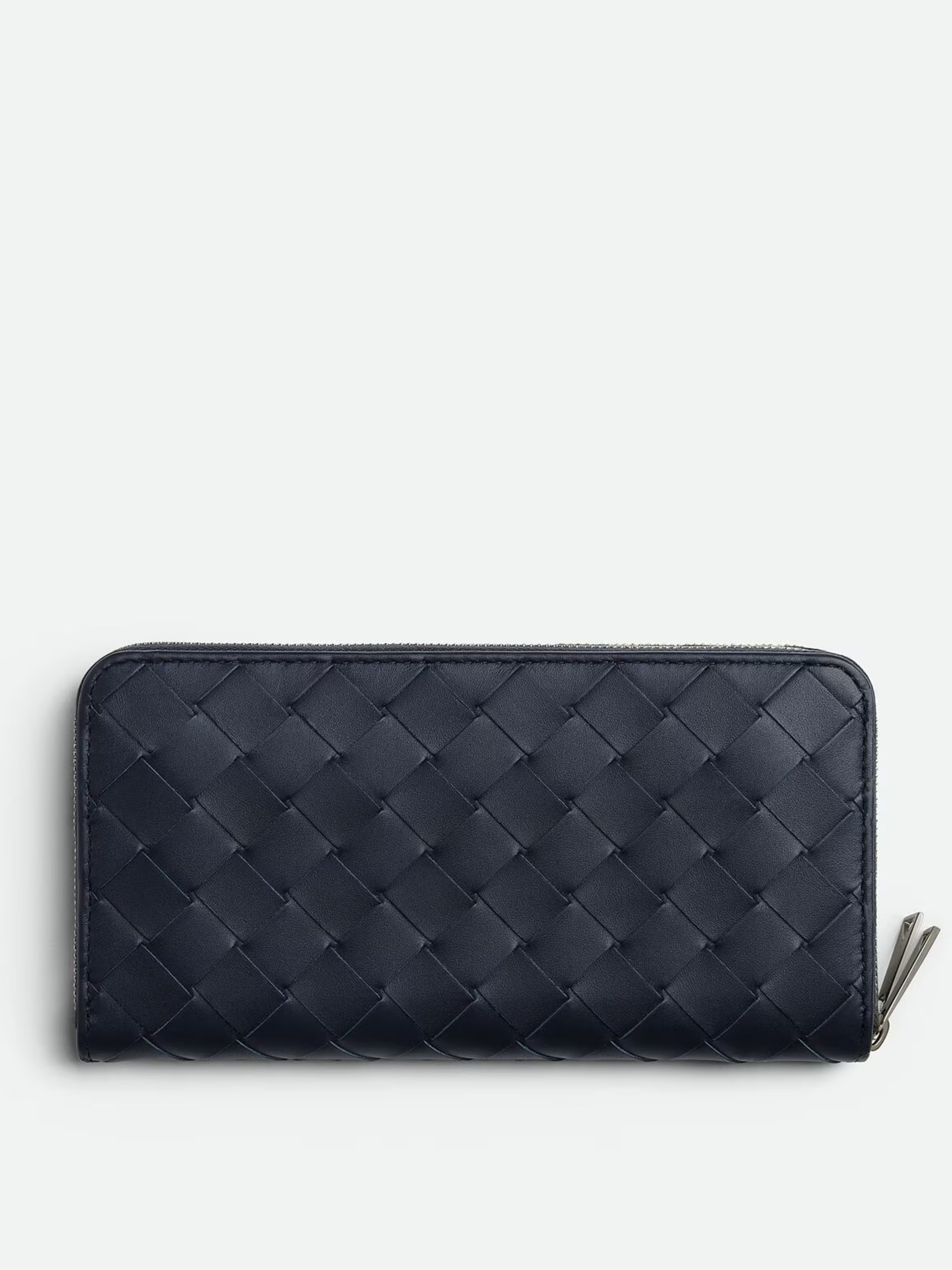 Bottega Veneta Navy wallet in soft Intrecciato leather with zipper