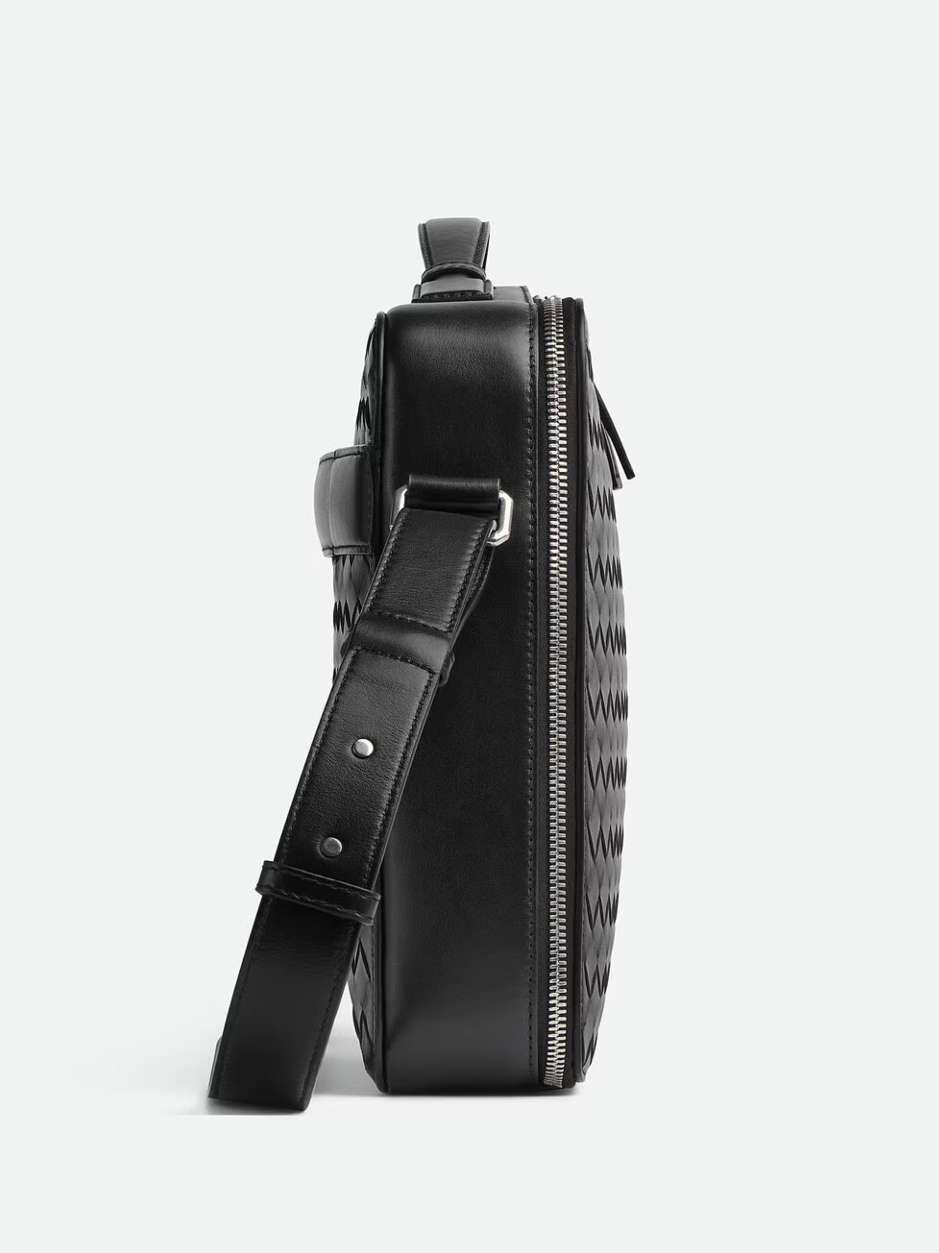 Bottega Veneta black briefcase in soft Intrecciato leather