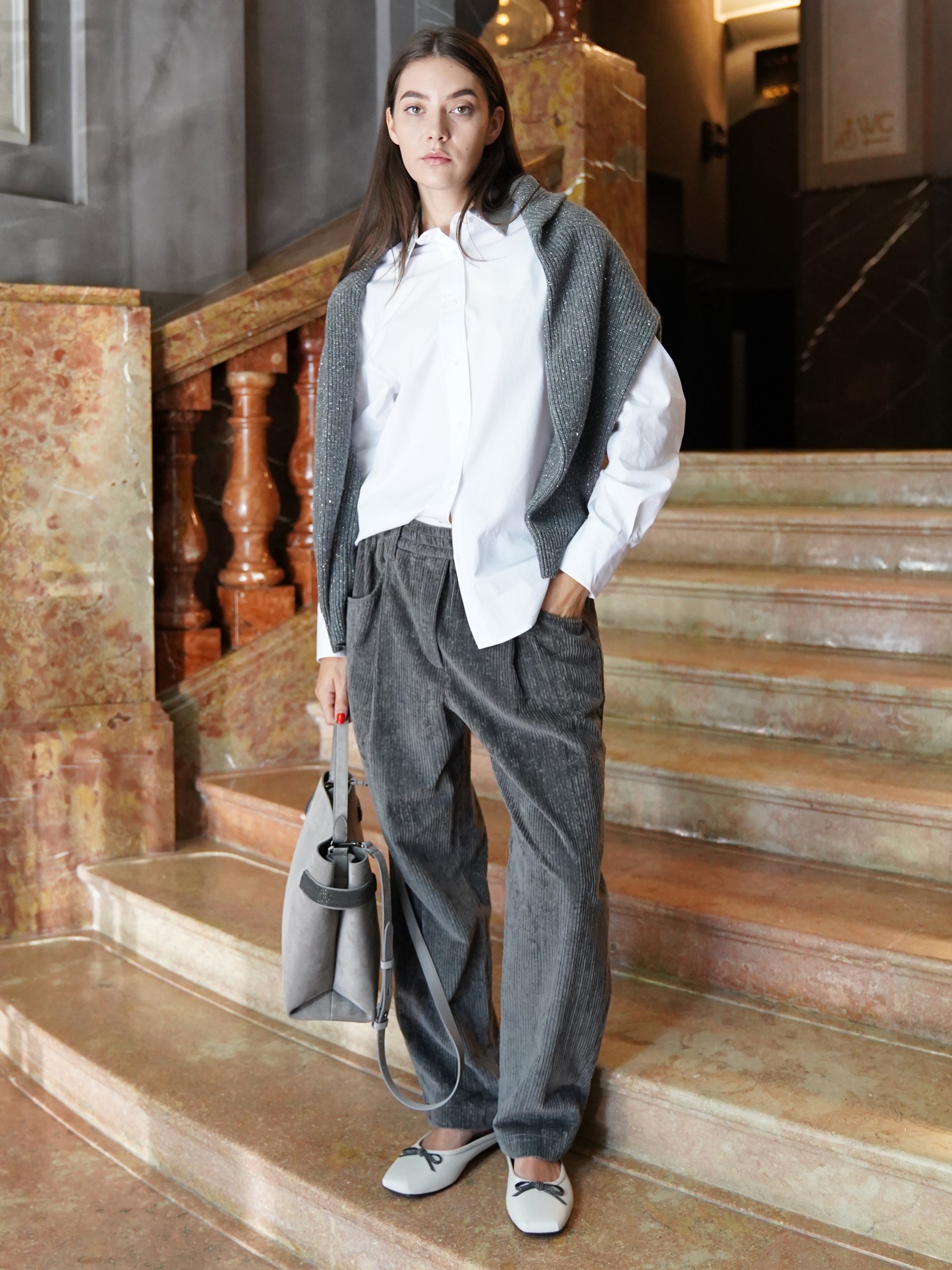 Brunello Cucinelli white shirt with Monili collar