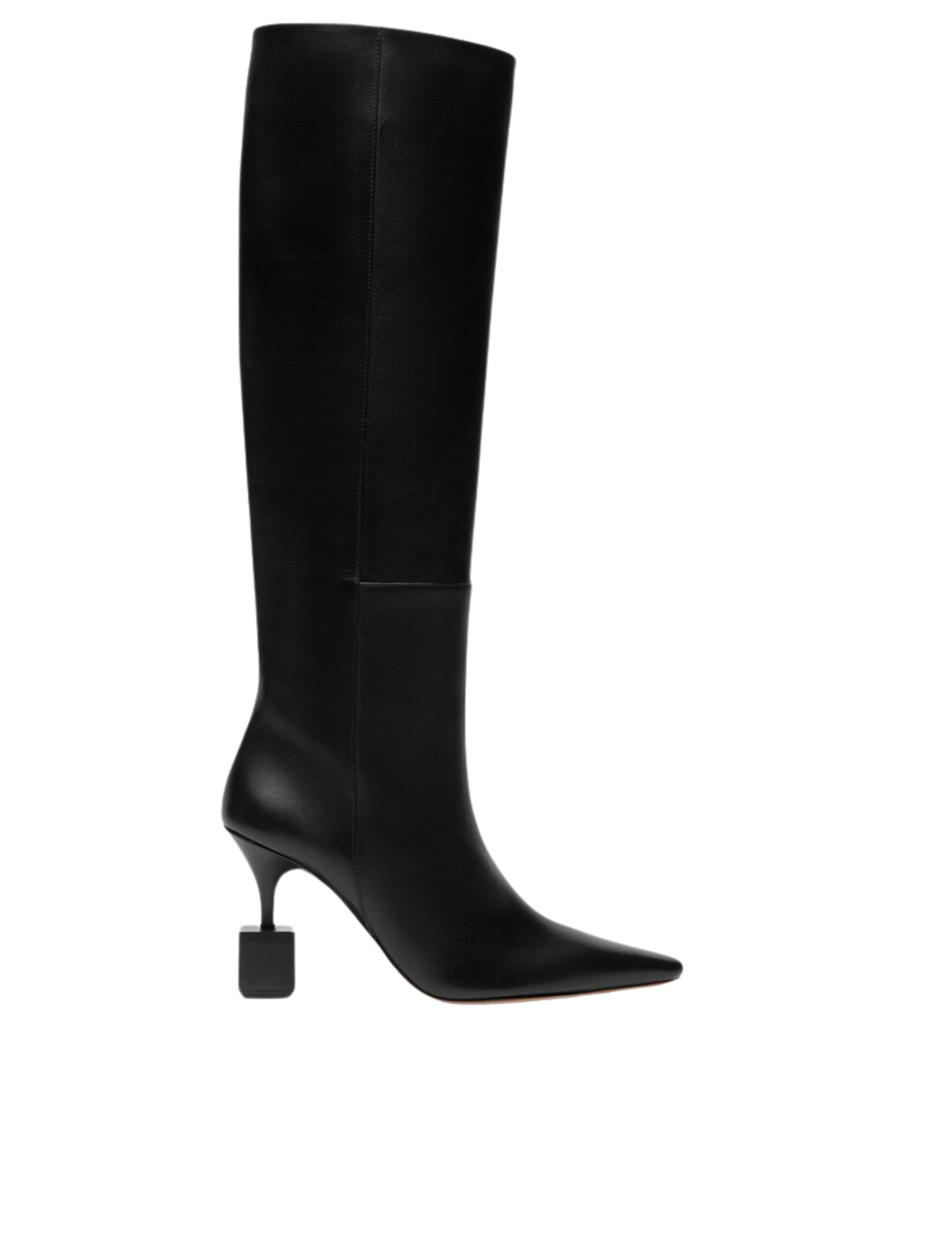 Jacquemus black boots with curved heels