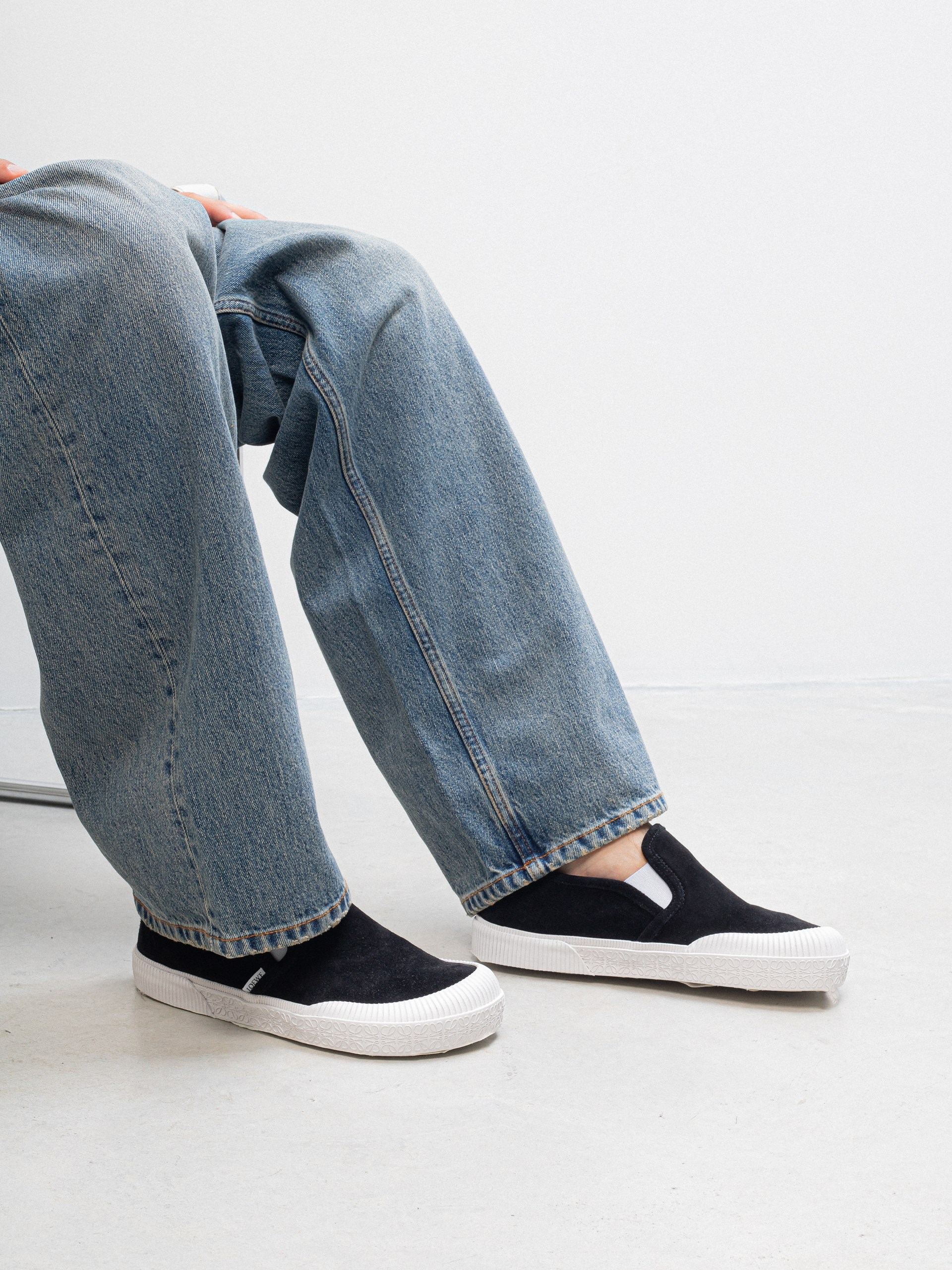 Loewe men's straight-leg wide-leg jeans