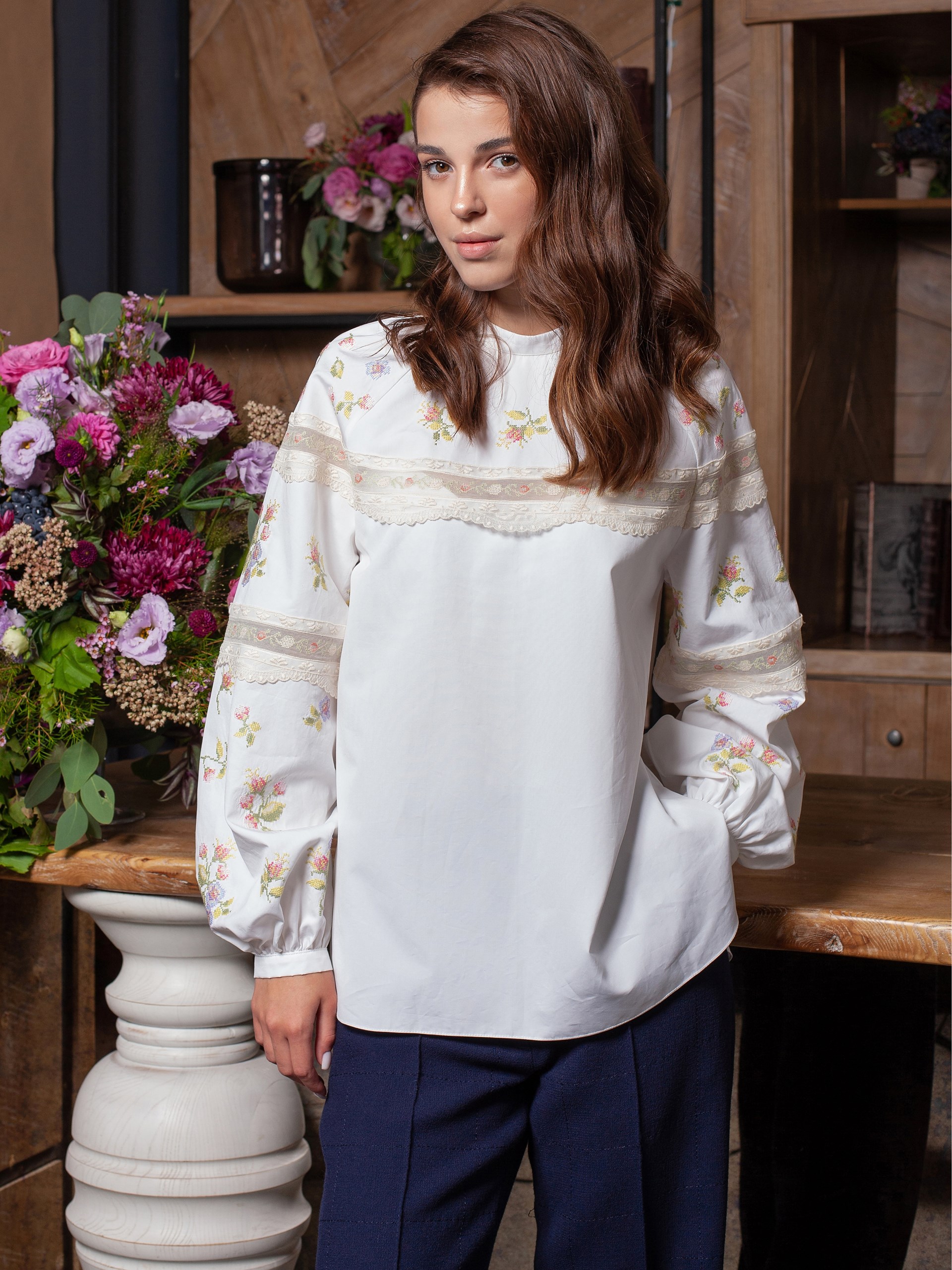 Park Avenue Atelier white embroidered shirt with pink embroidery