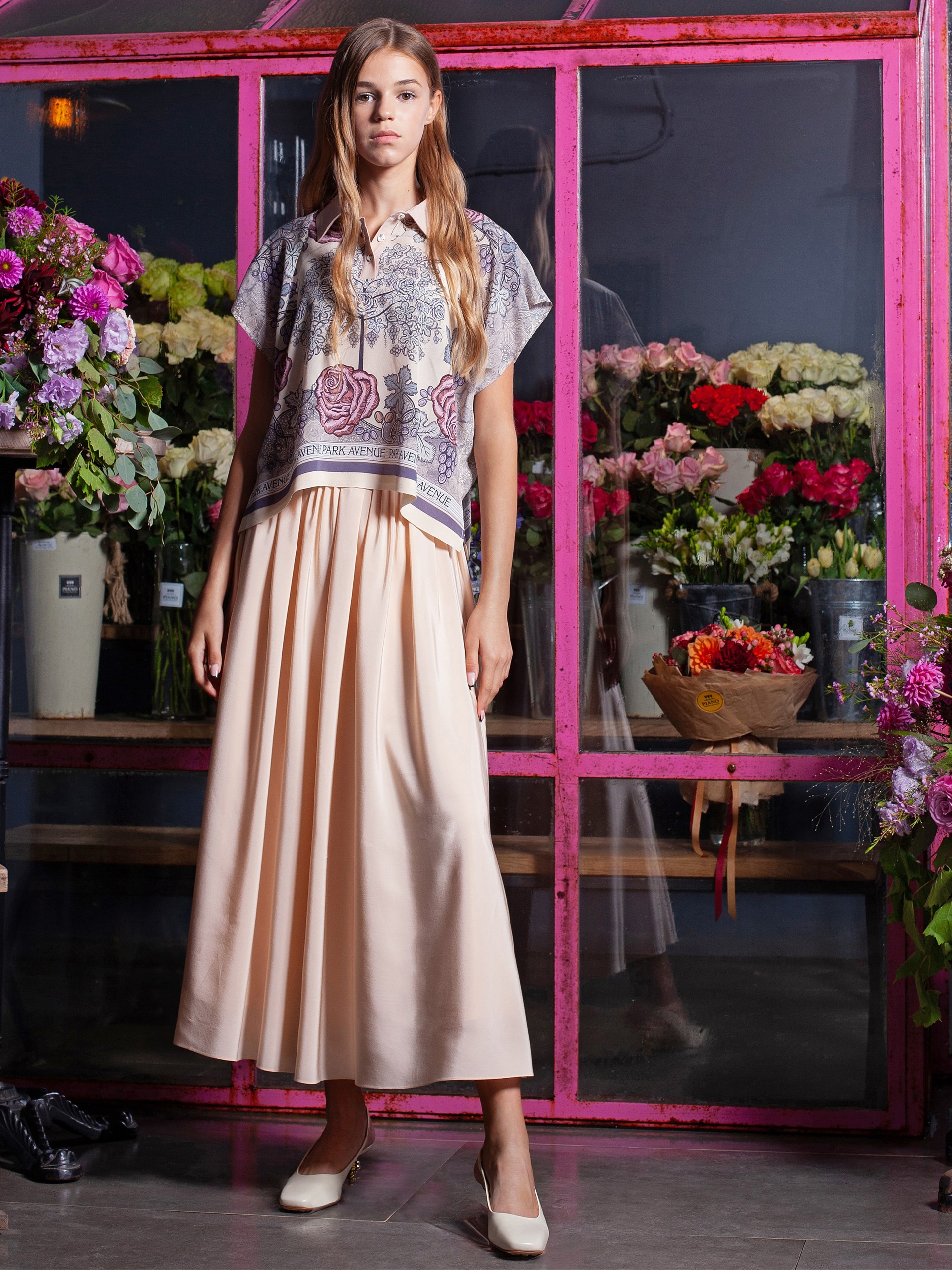 Park Avenue Atelier Light Beige Pleated Midi Skirt