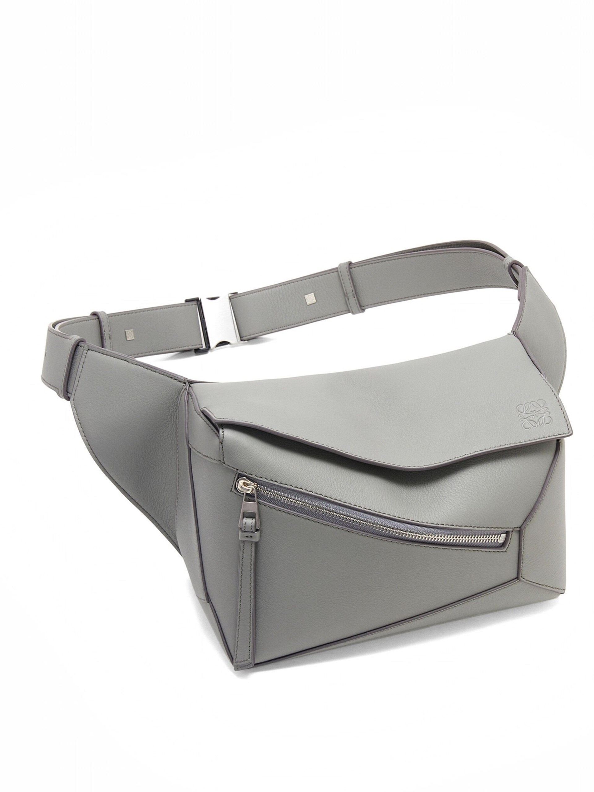 Чоловіча сіра сумка Loewe Puzzle зі шкіри
