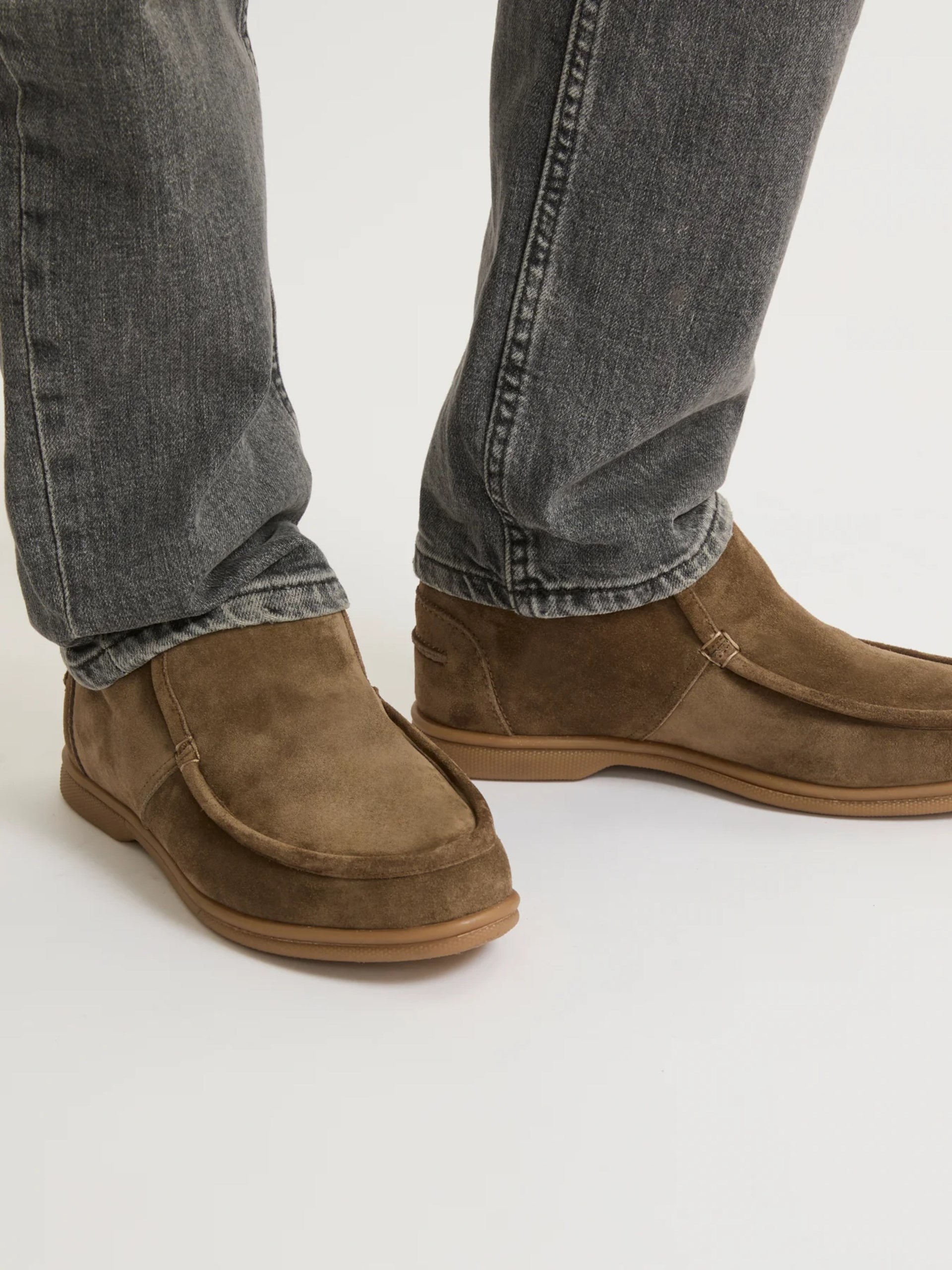 Yves Salomon Men's brown insulated suede boots