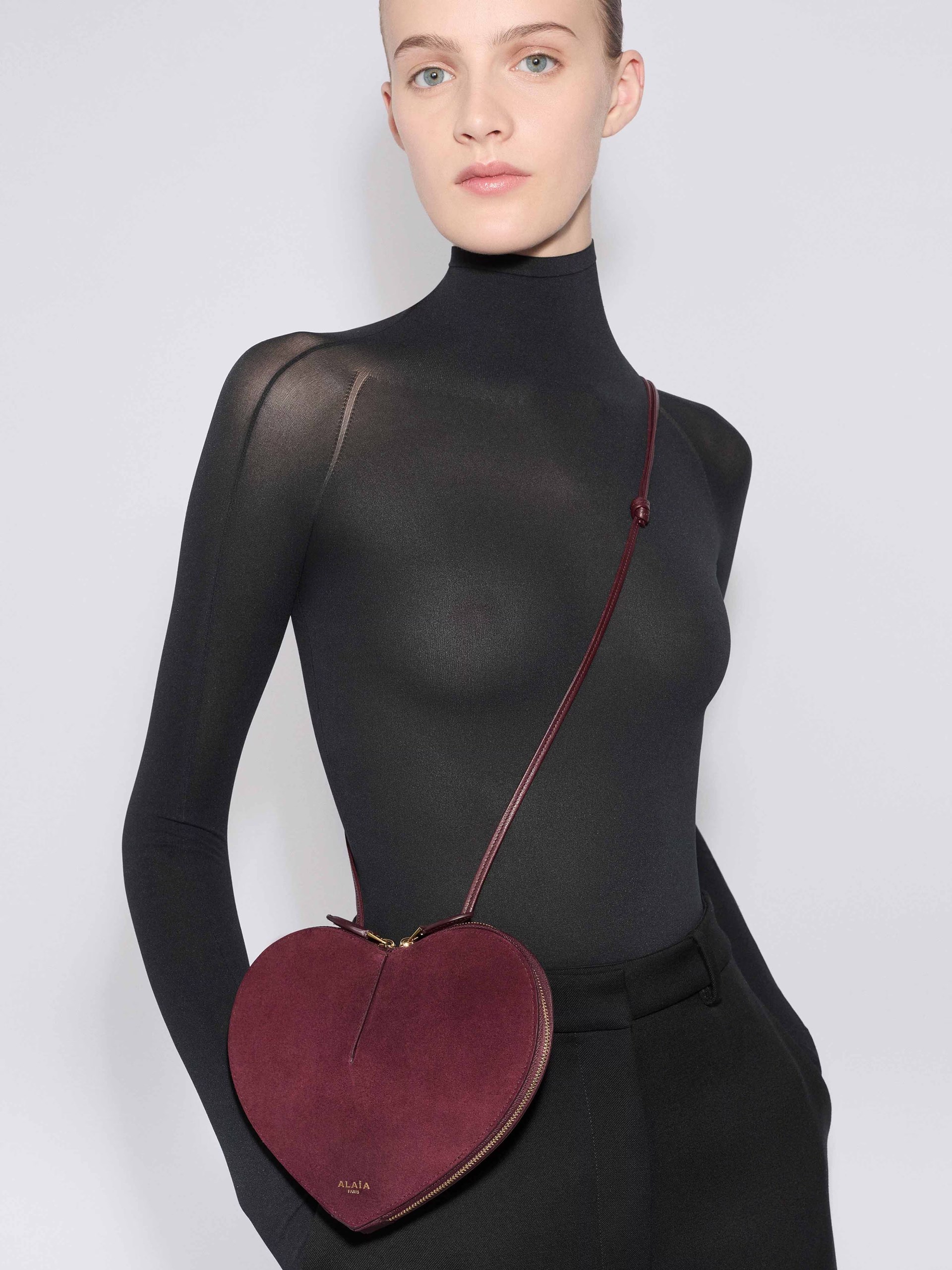 Dark red leather heart-shaped bag by Alaia LE CŒUR