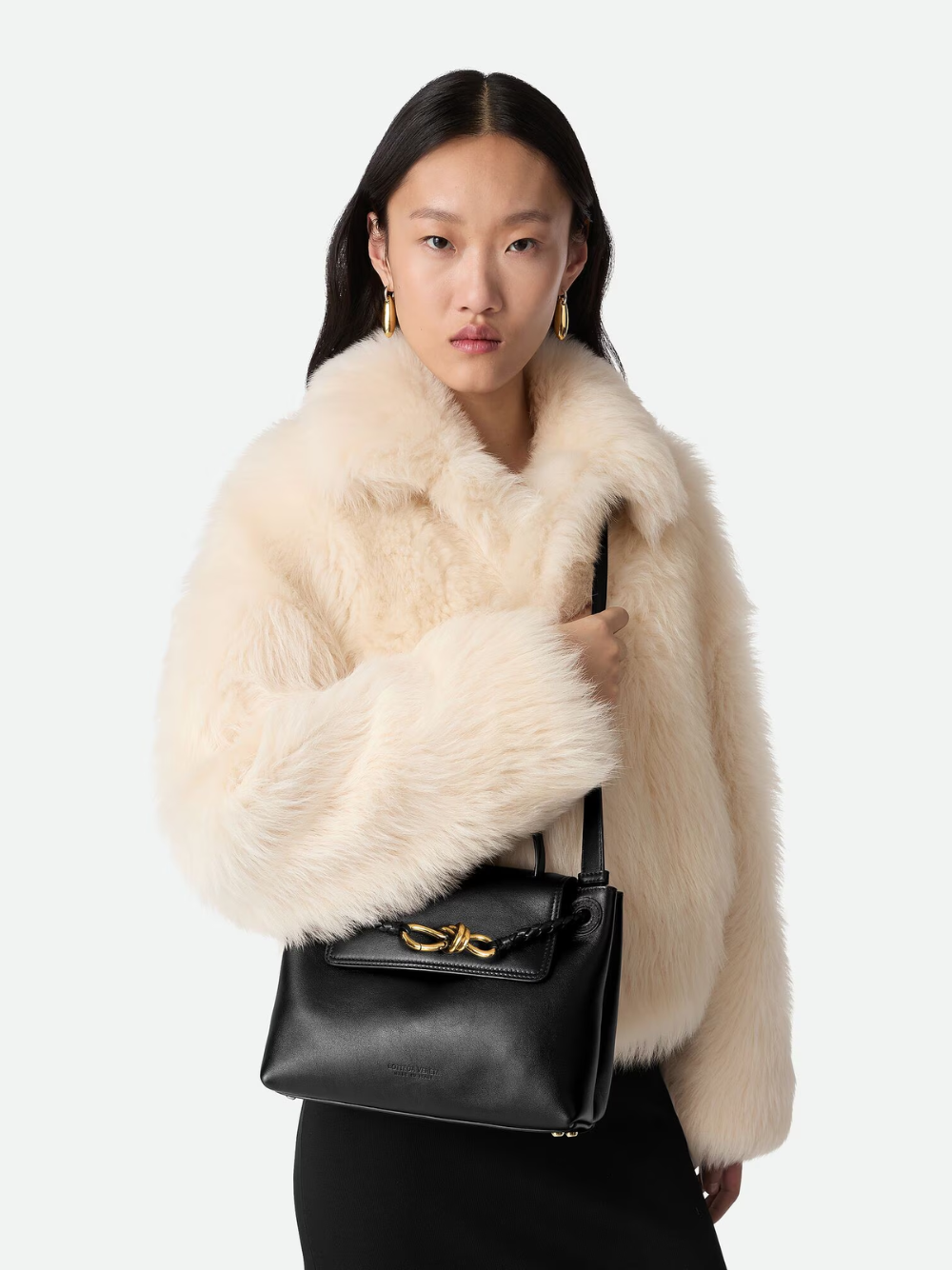 Чорна сумка Bottega Veneta Ciao Ciao Small з гладкої шкіри