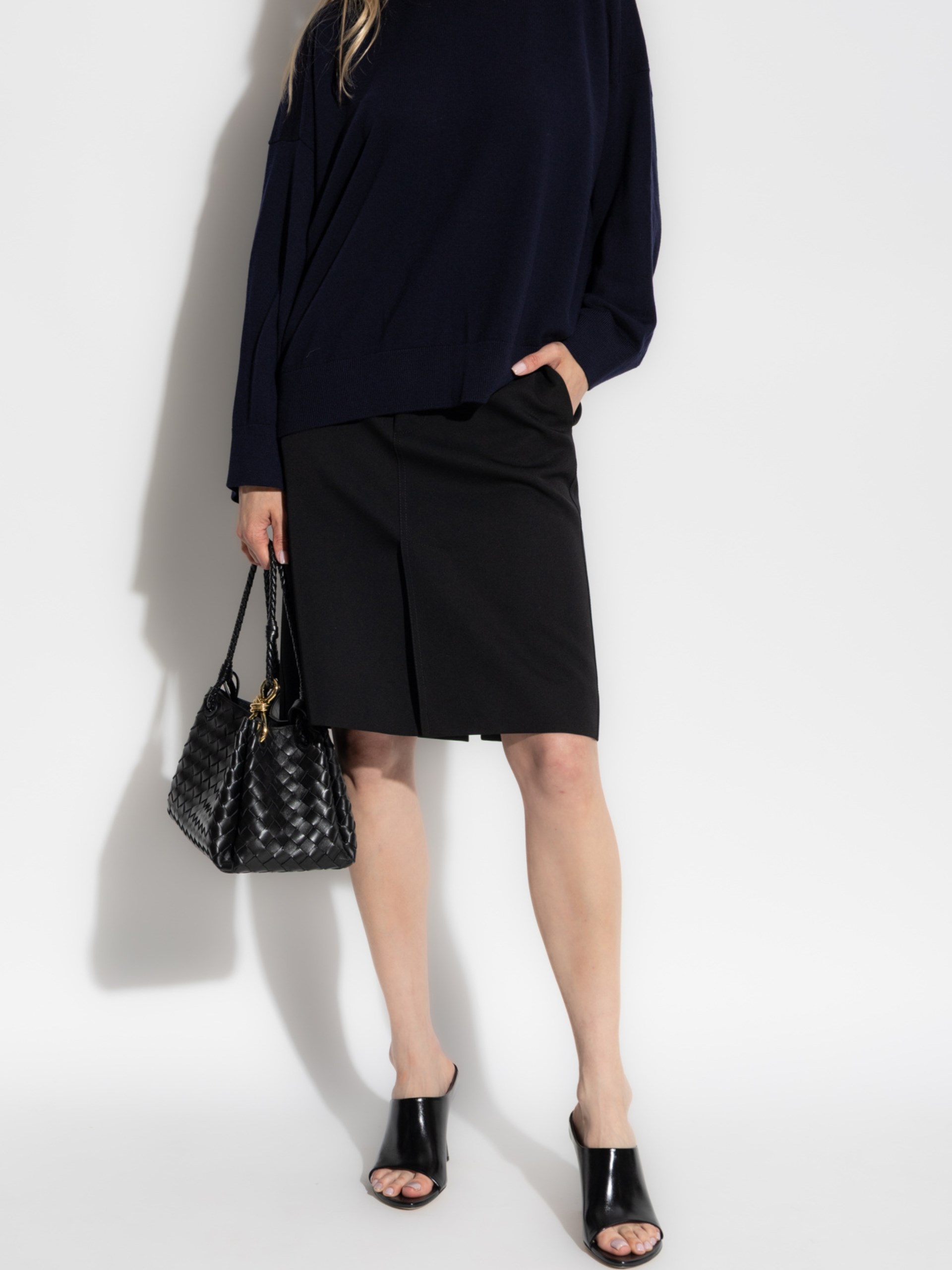 Чорна спідниця Bottega Veneta з вовни