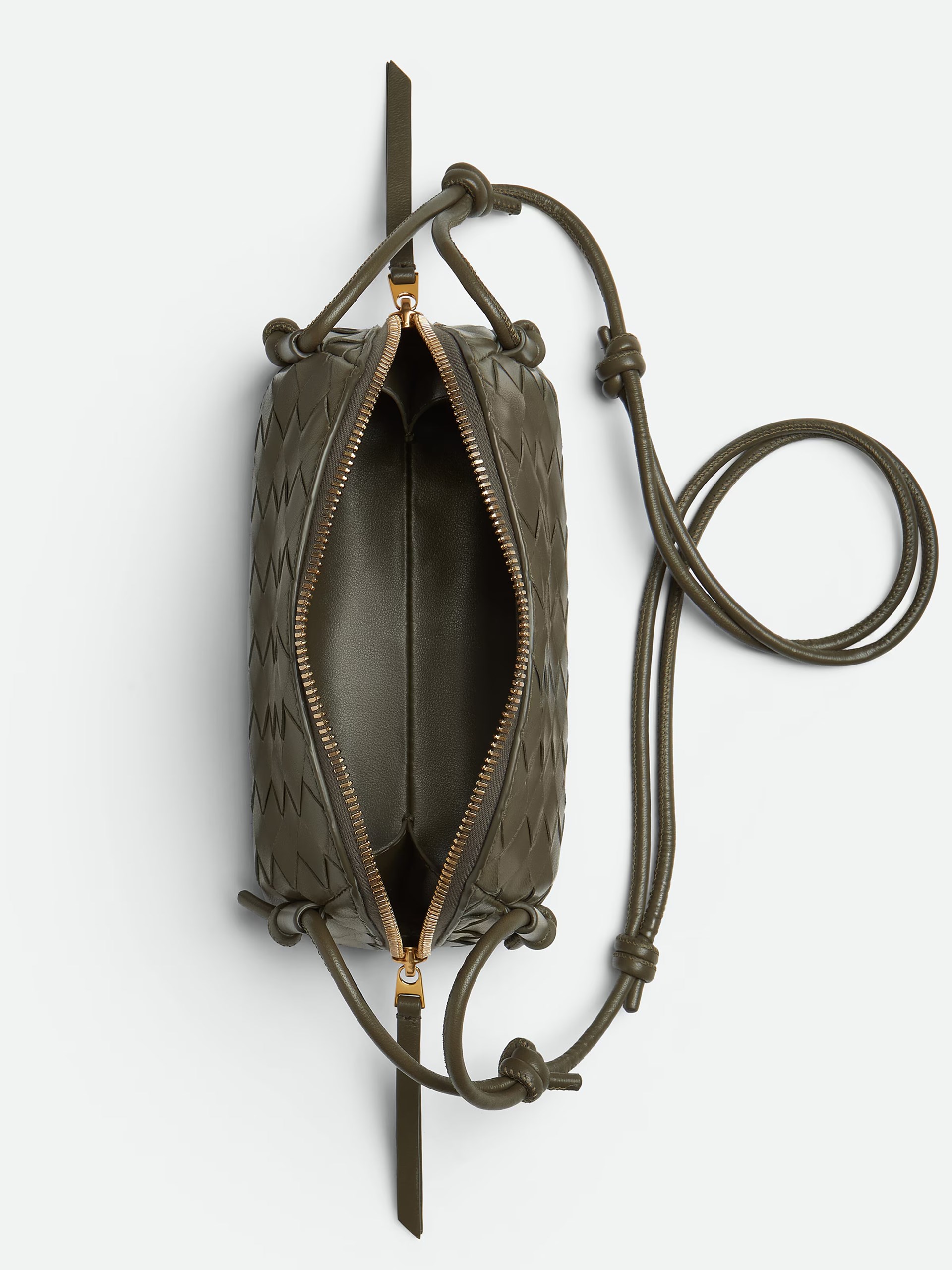 Темно-зелена сумка Bottega Veneta Intrecciato Concert Pouch