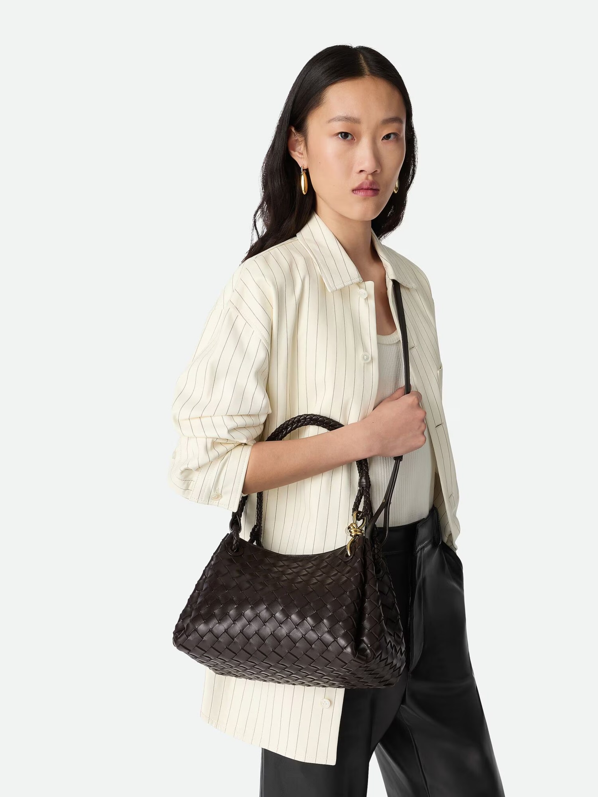 Темно-коричнева сумка Bottega Veneta Parachute зі шкіри