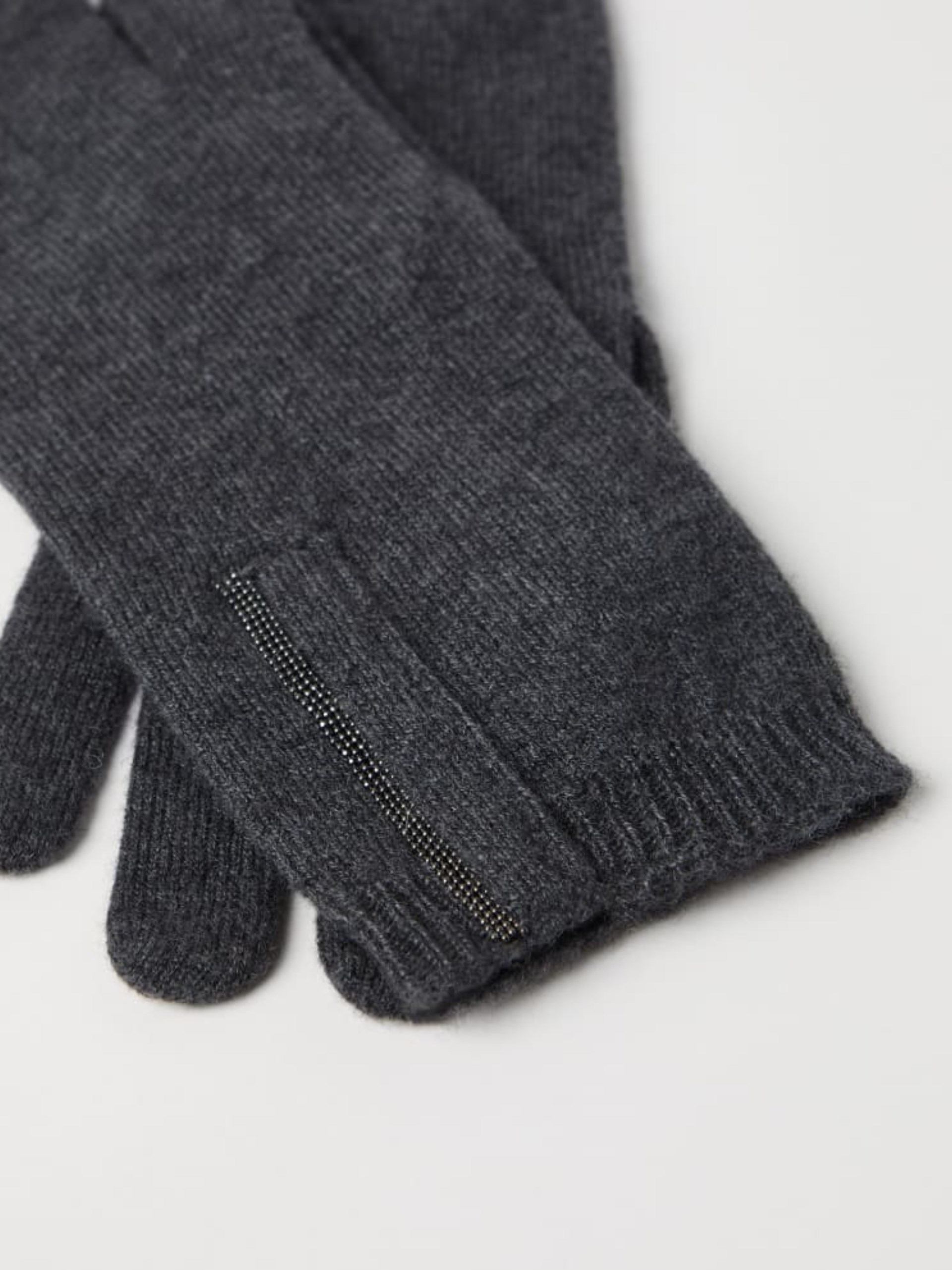Brunello Cucinelli dark grey cashmere gloves