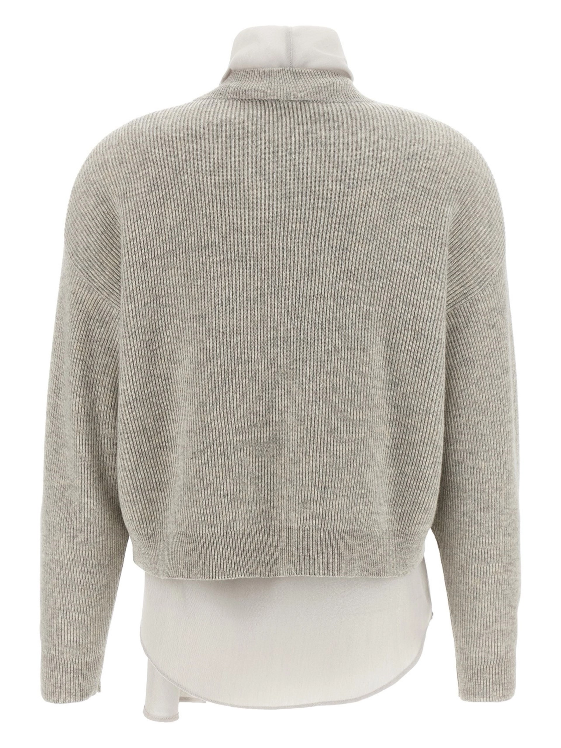 Brunello Cucinelli light gray sweater with a lavalier collar