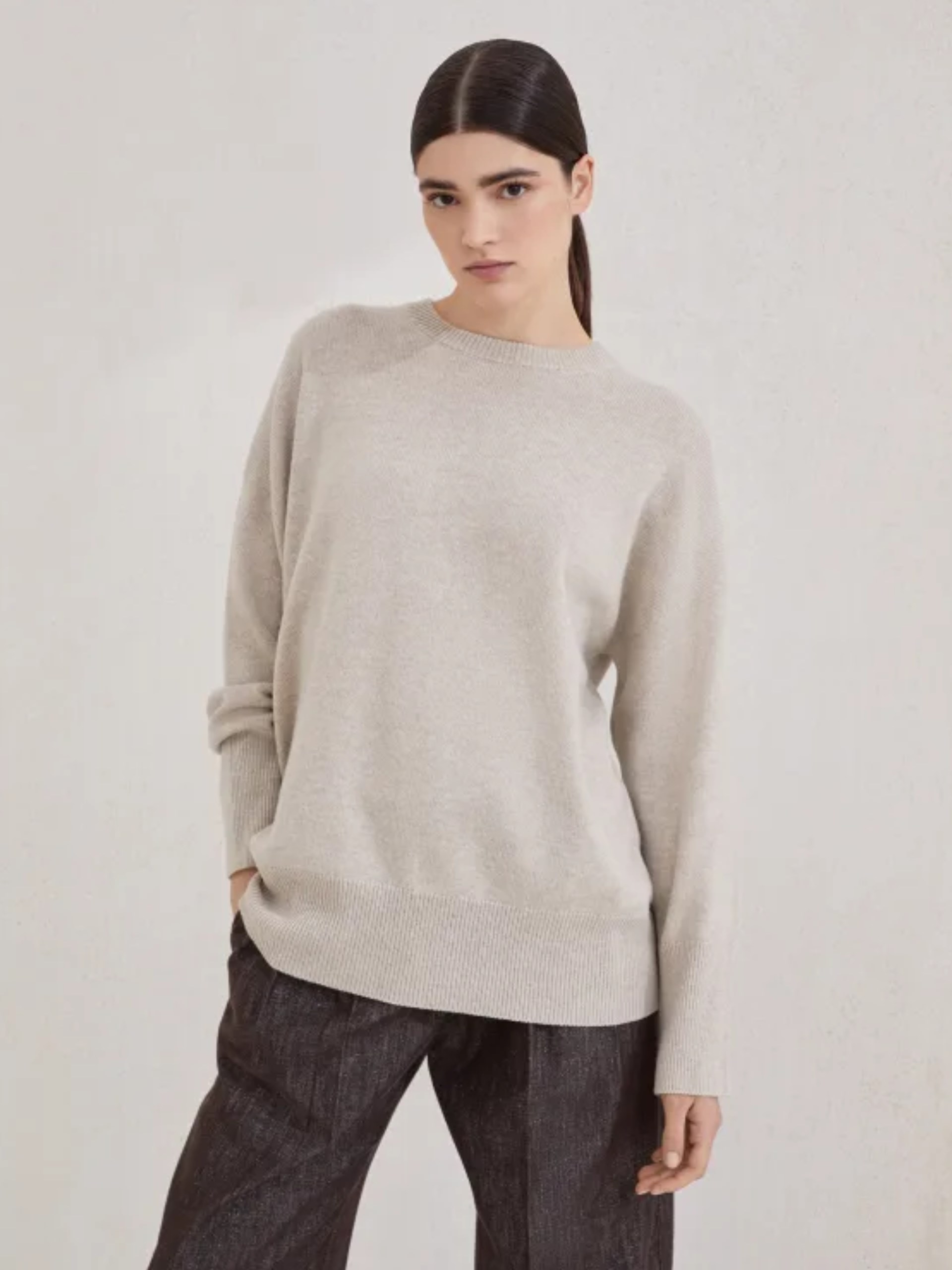 Brunello Cucinelli beige cashmere sweater with shiny details