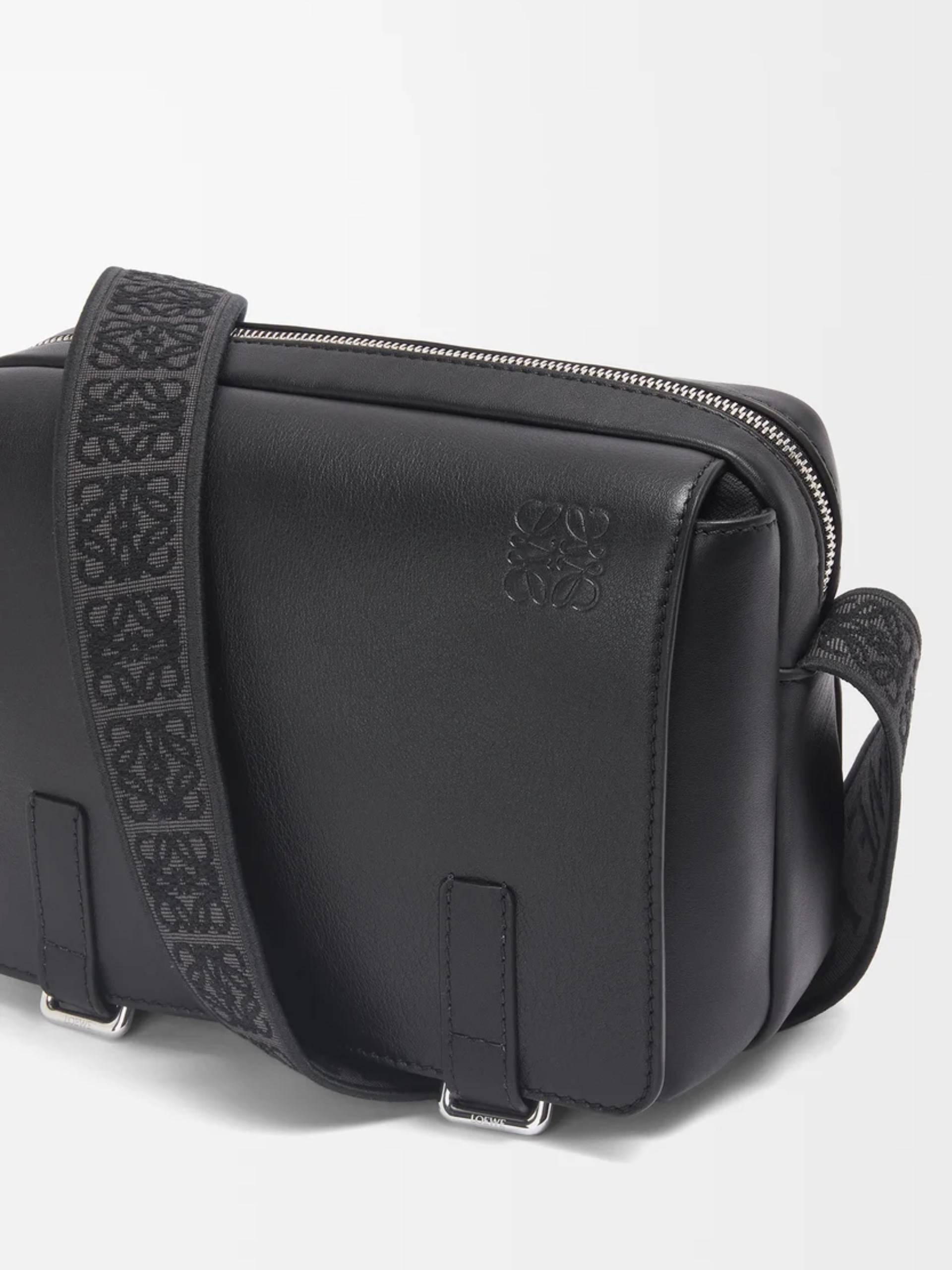 Чоловіча чорна сумка Loewe Military з жакардовим ременем