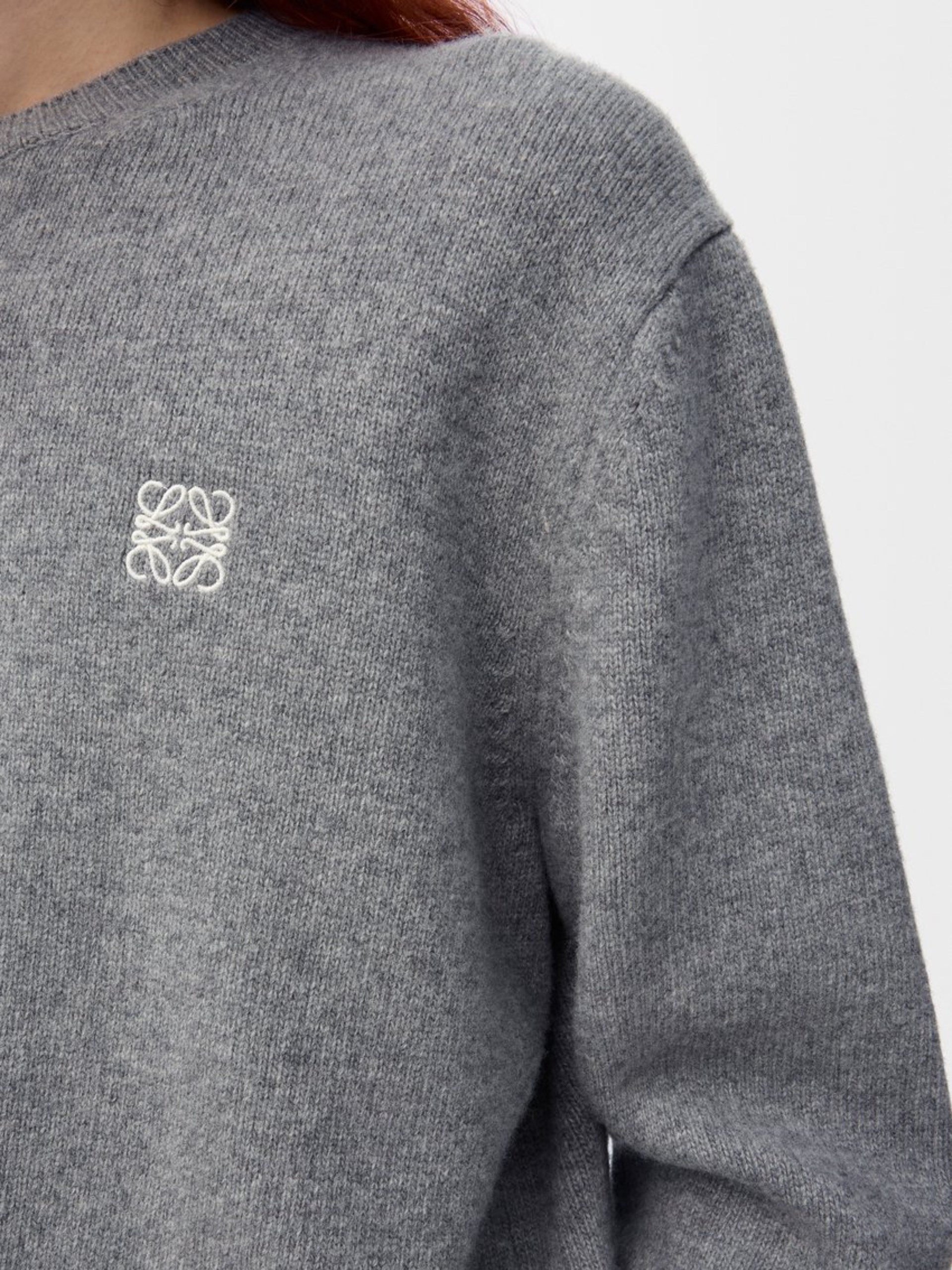 Чоловічий cірий светр Loewe Anagram з вовни
