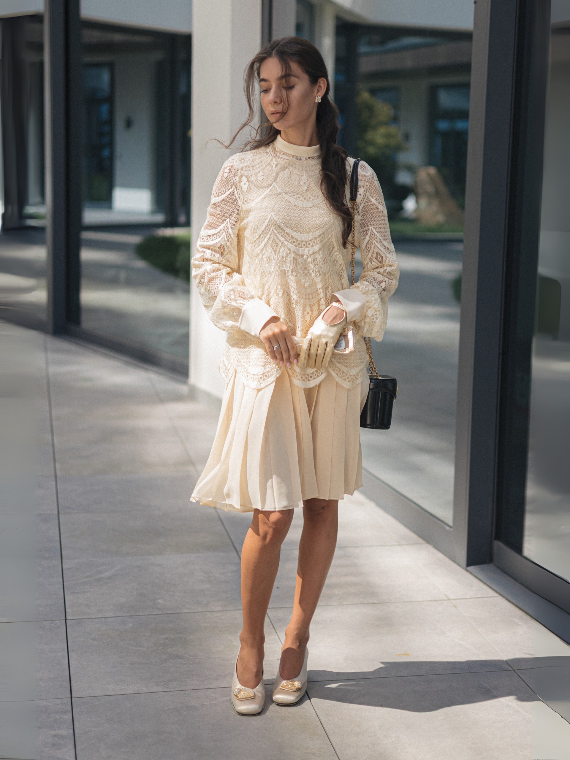 Valentino light beige silk dress with lace