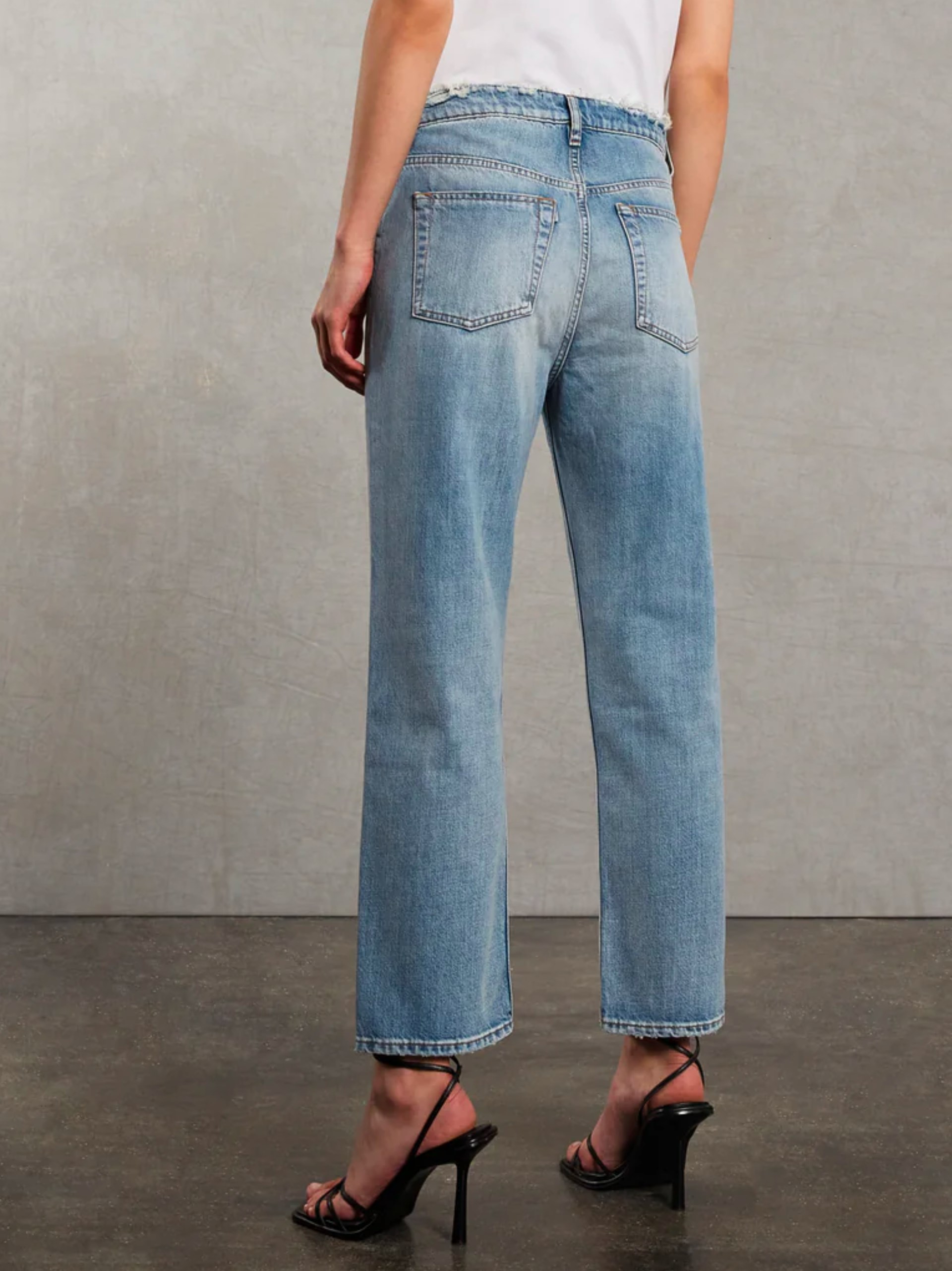 3x1 Blue Sabina Girlfriend cropped straight jeans