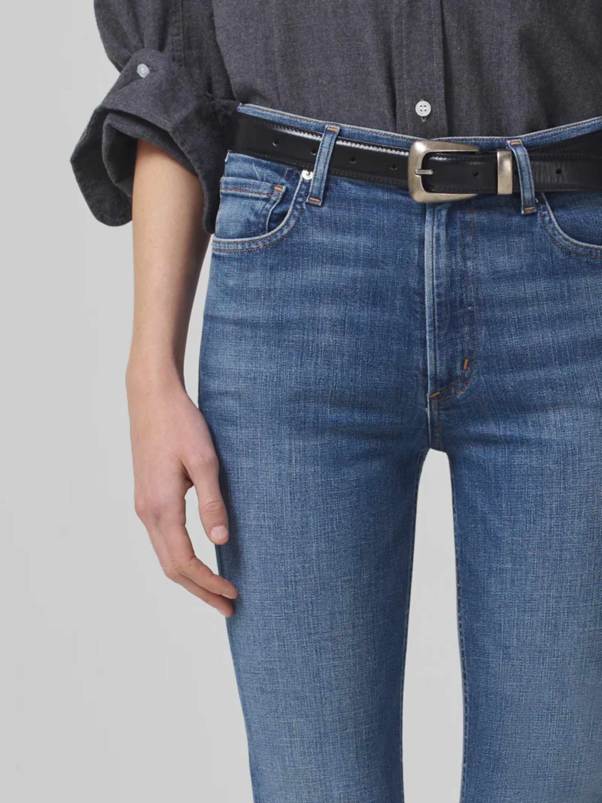 Citizens of Humanity Isola cropped jeans with raw edges in blue