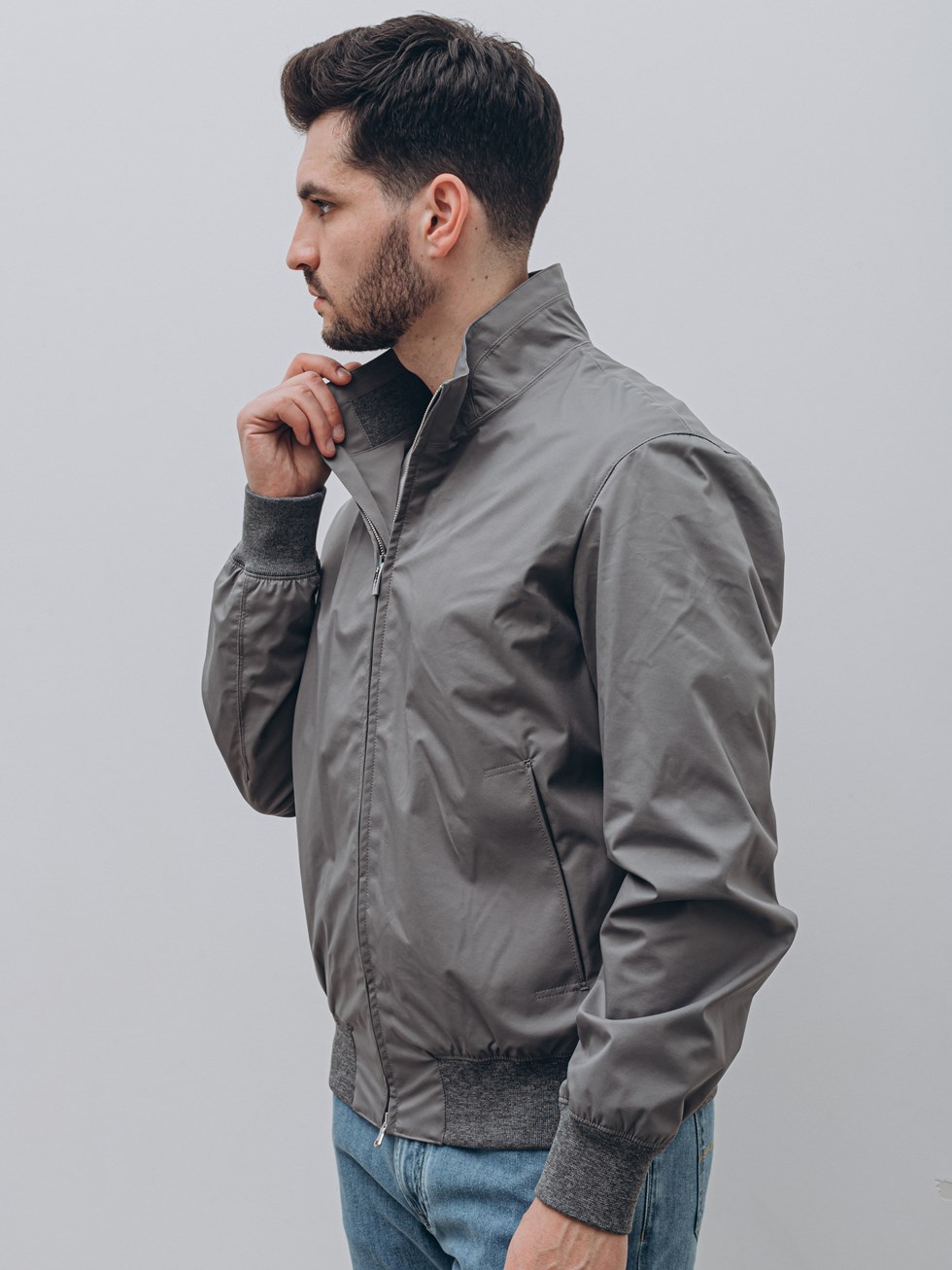 Cortigiani sports style gray bomber jacket for men