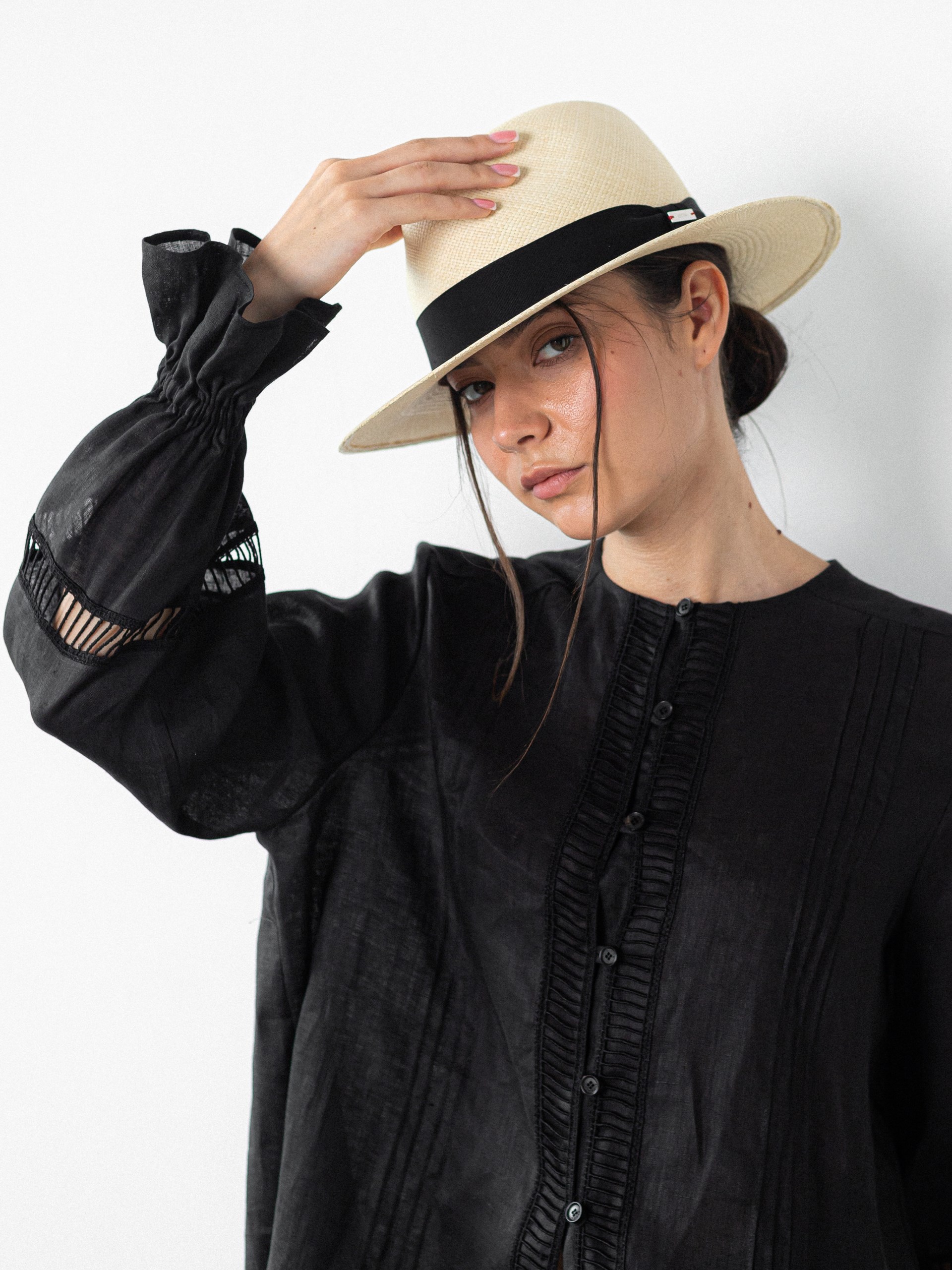 Kiton straw hat with black stripe