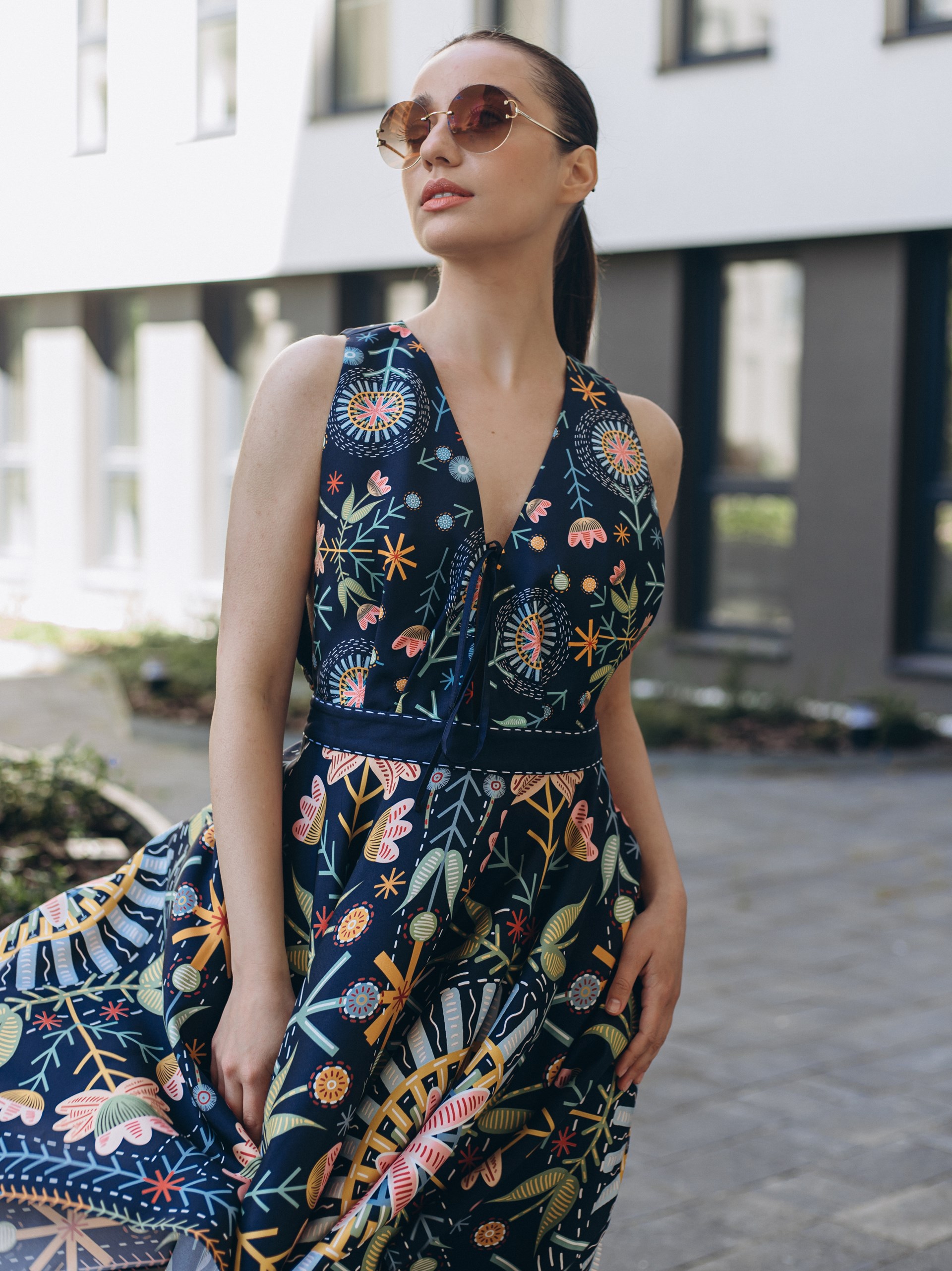 Park Avenue Atelier dark blue sundress with a printed pattern