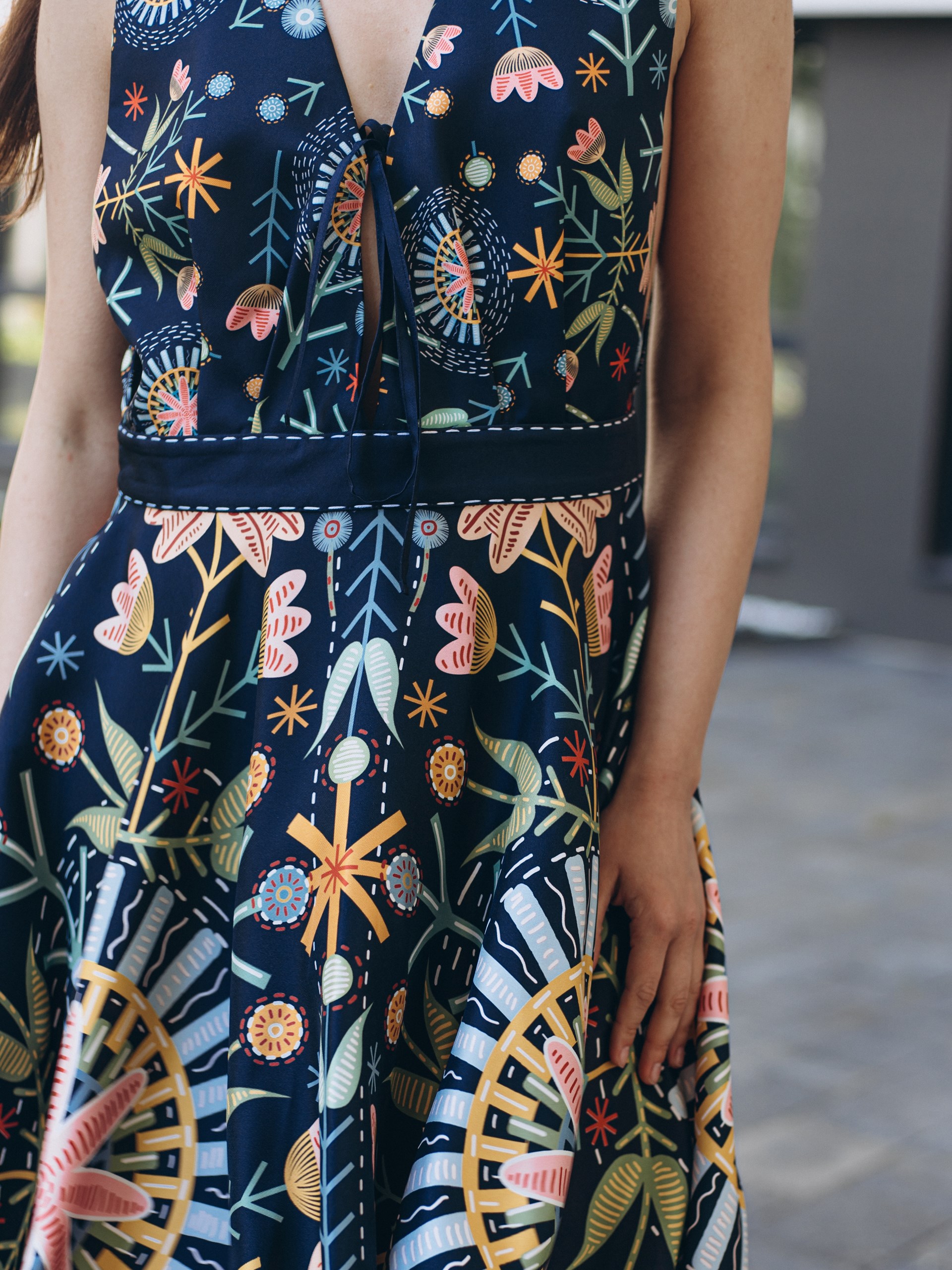 Park Avenue Atelier dark blue sundress with a printed pattern