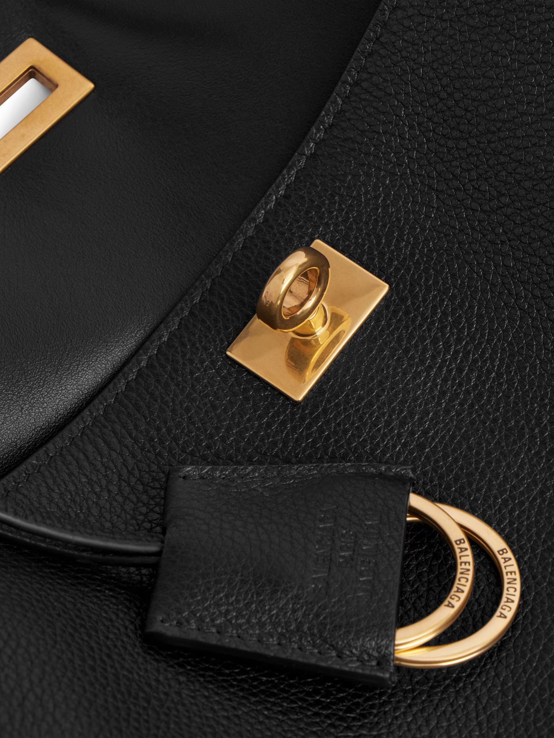Balenciaga Rodeo Medium black grained leather bag