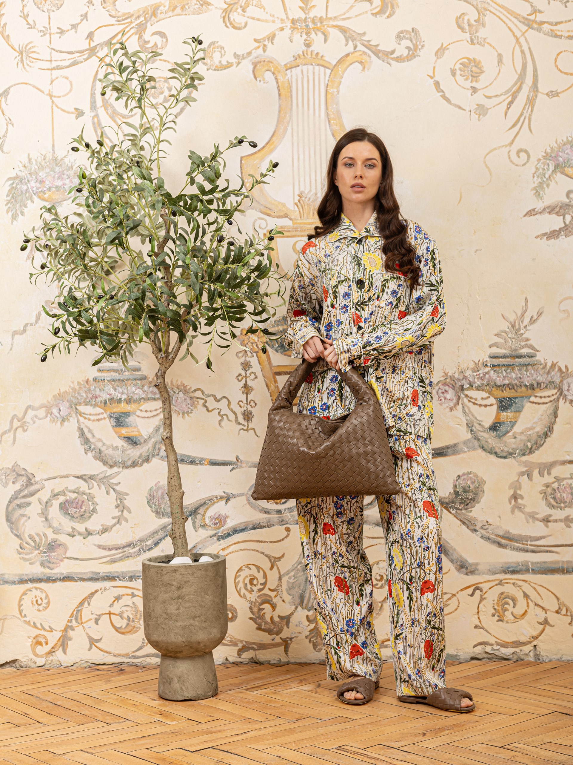 Bottega Veneta pajama-style suit in floral print