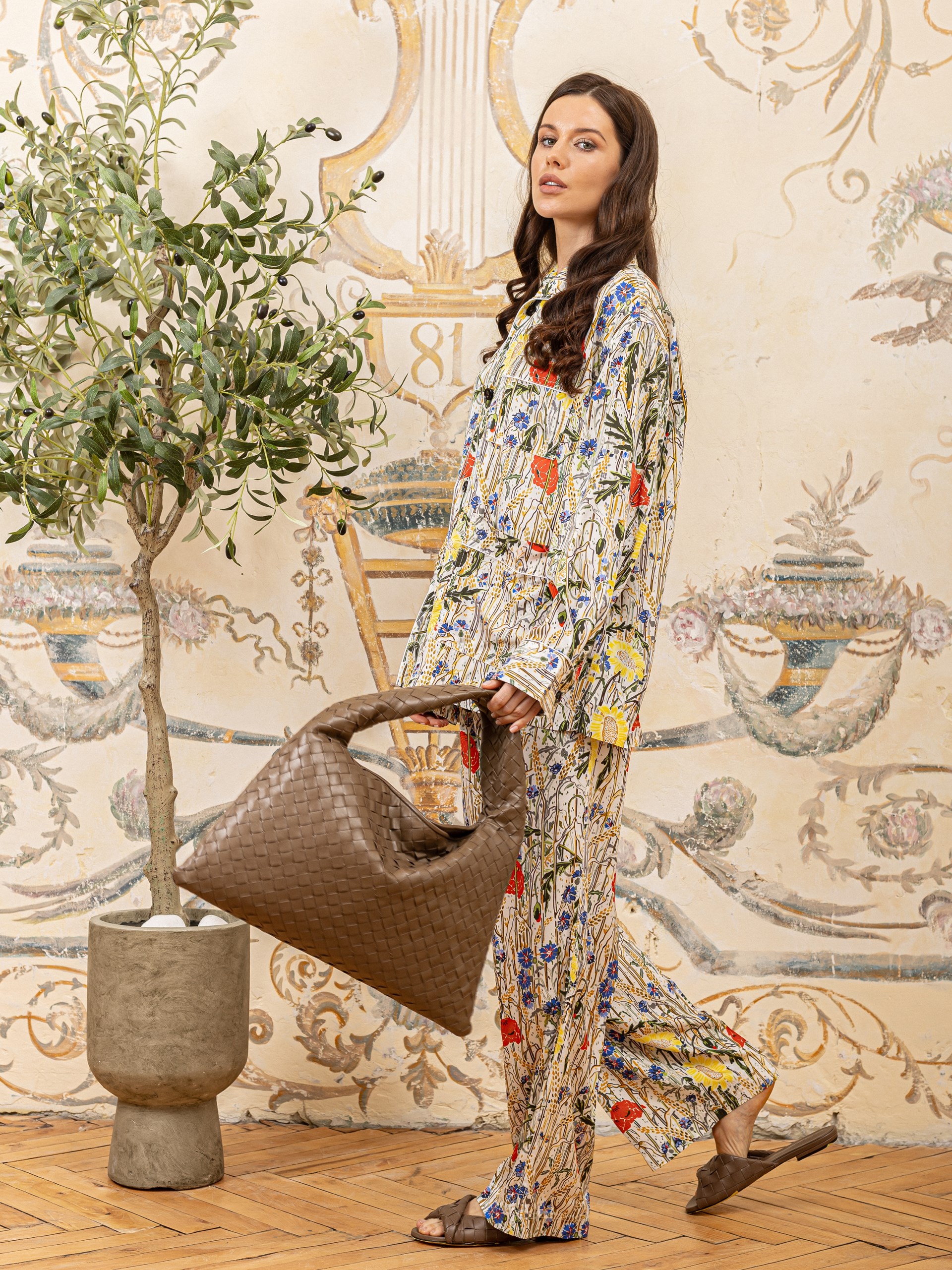 Bottega Veneta pajama-style suit in floral print