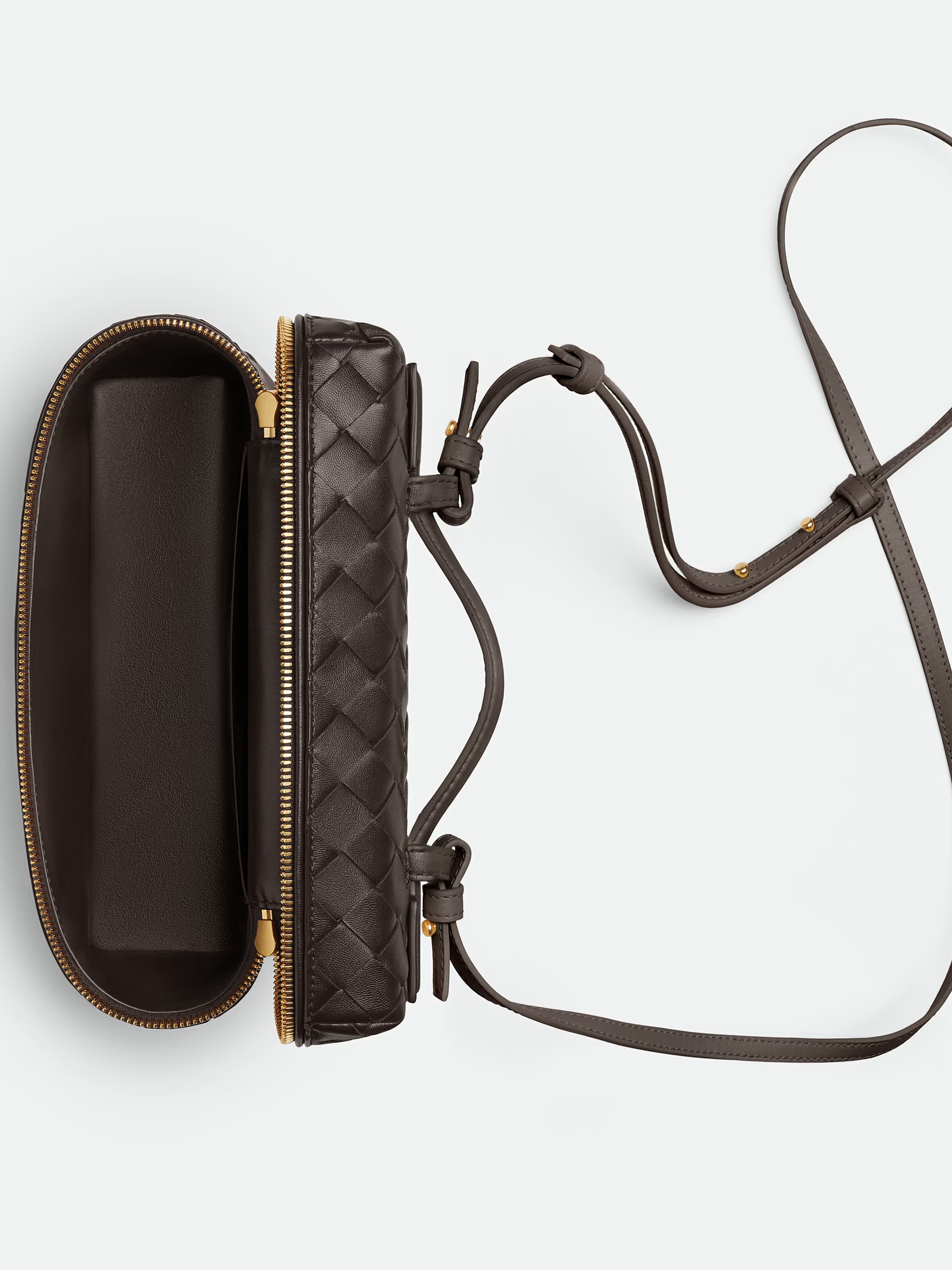 Темно-коричнева сумка Bottega Veneta Bang Bang з м’якої шкіри Intrecciato