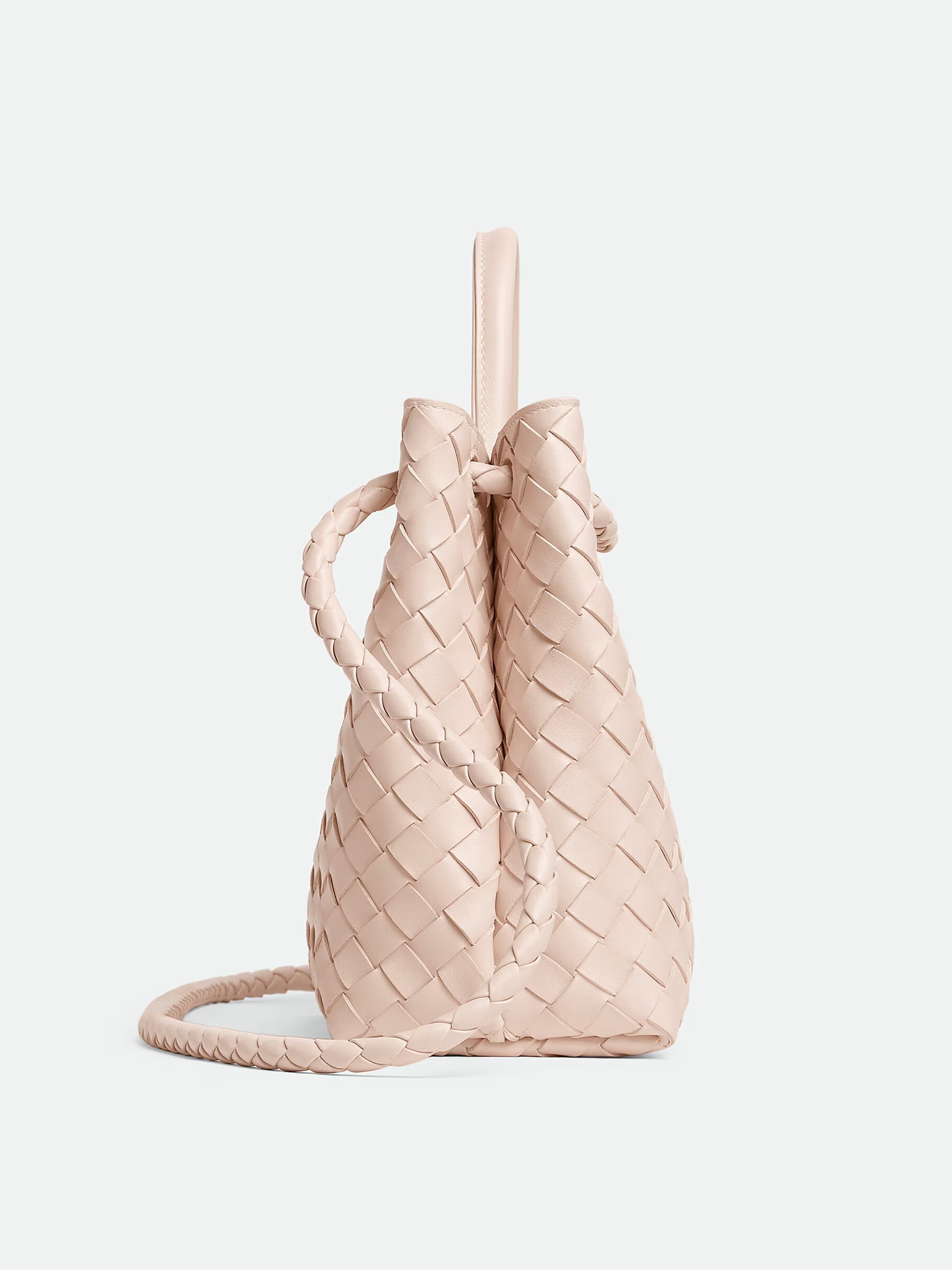 Ніжно-рожева сумка Bottega Veneta Andiamo Medium з м'якої шкіри Intrecciato