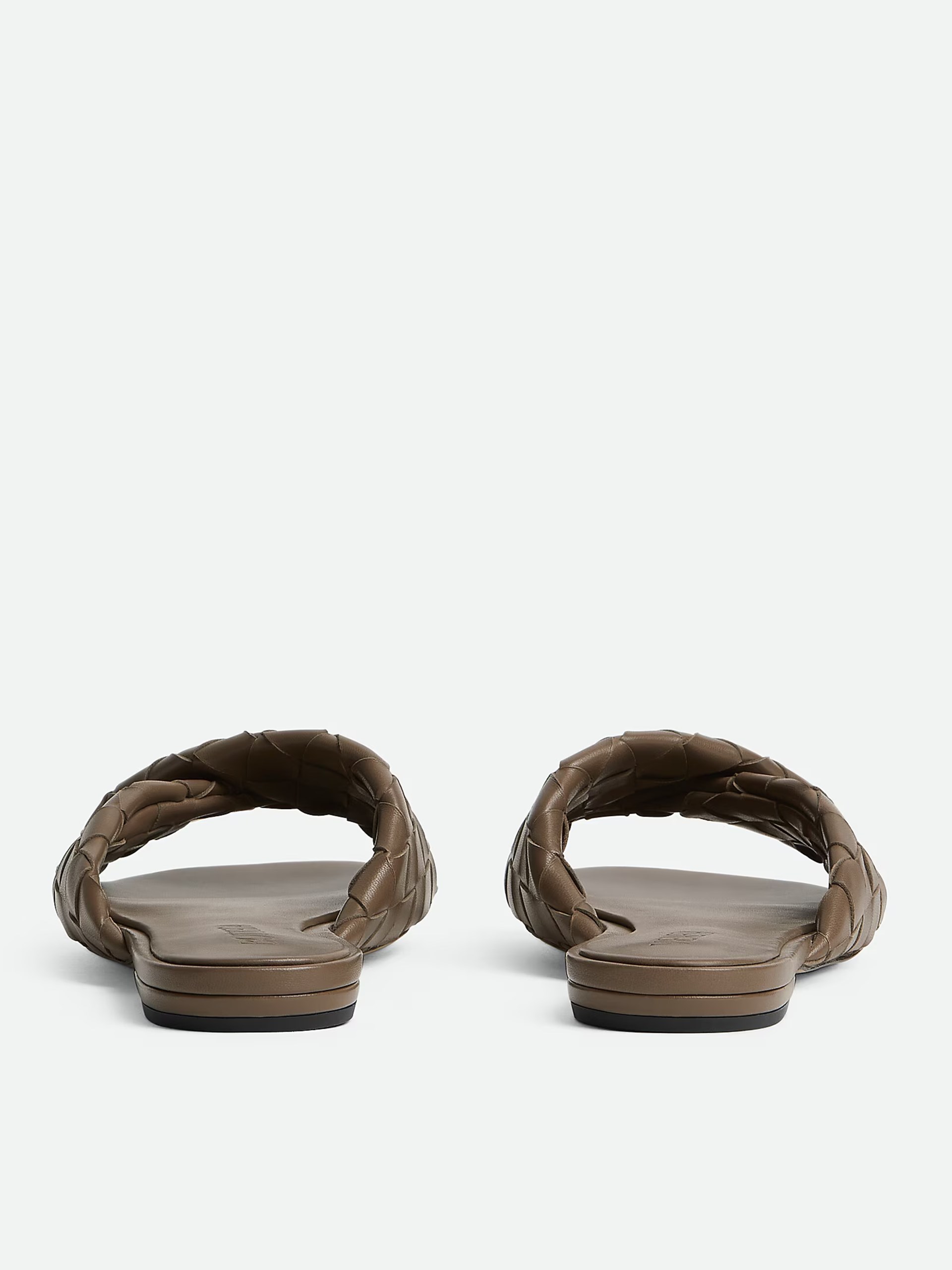 Коричневі шльопанці Bottega Veneta з м’якої шкіри Intrecciato