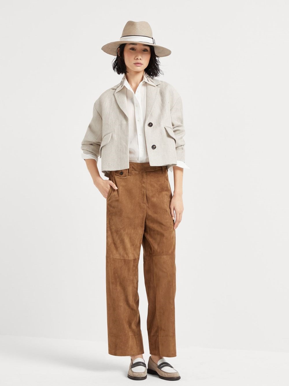 Brunello Cucinelli white shirt with floral details on the collar