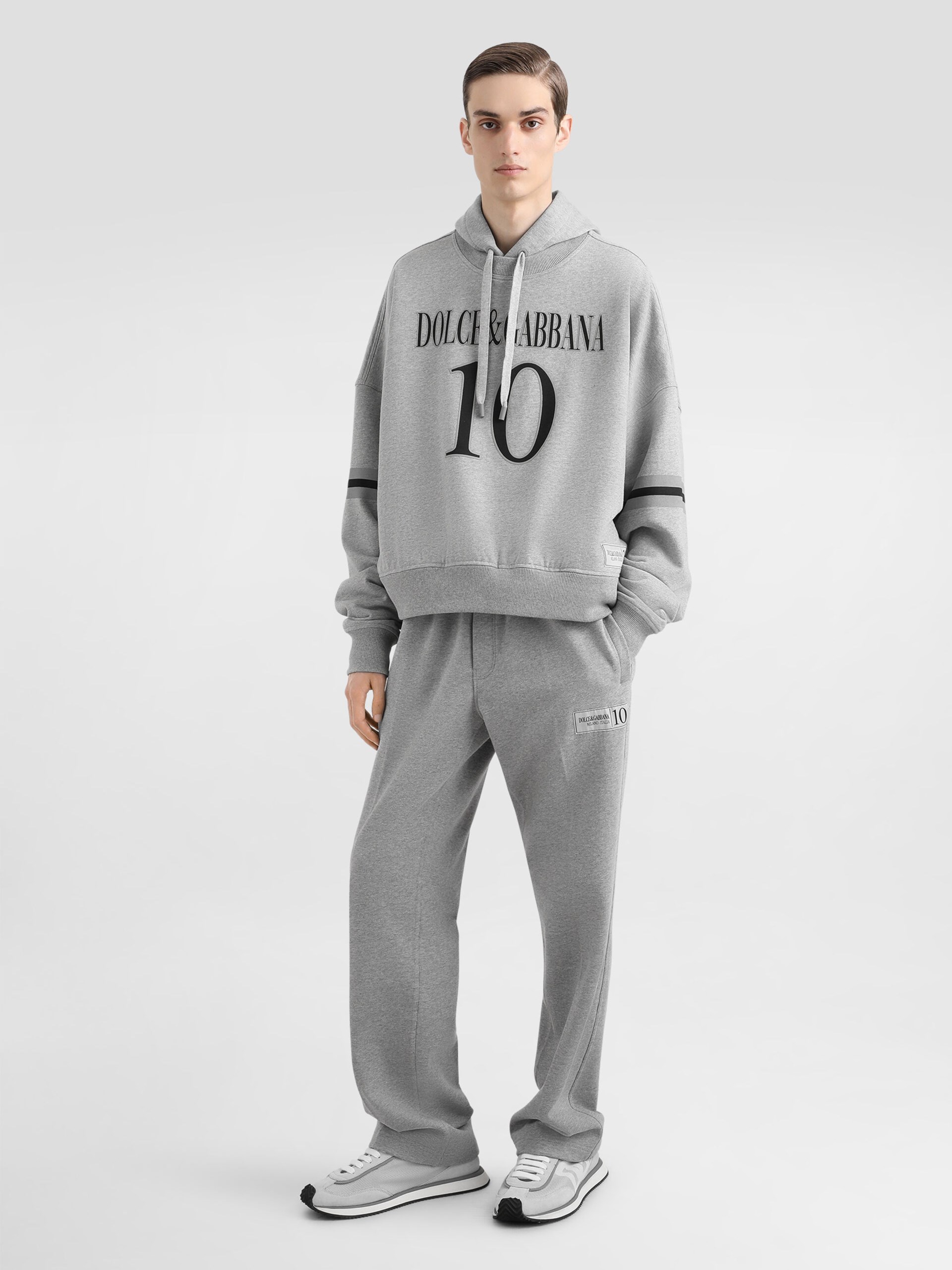 Dolce&Gabbana men's gray cotton sweatshirt with logo