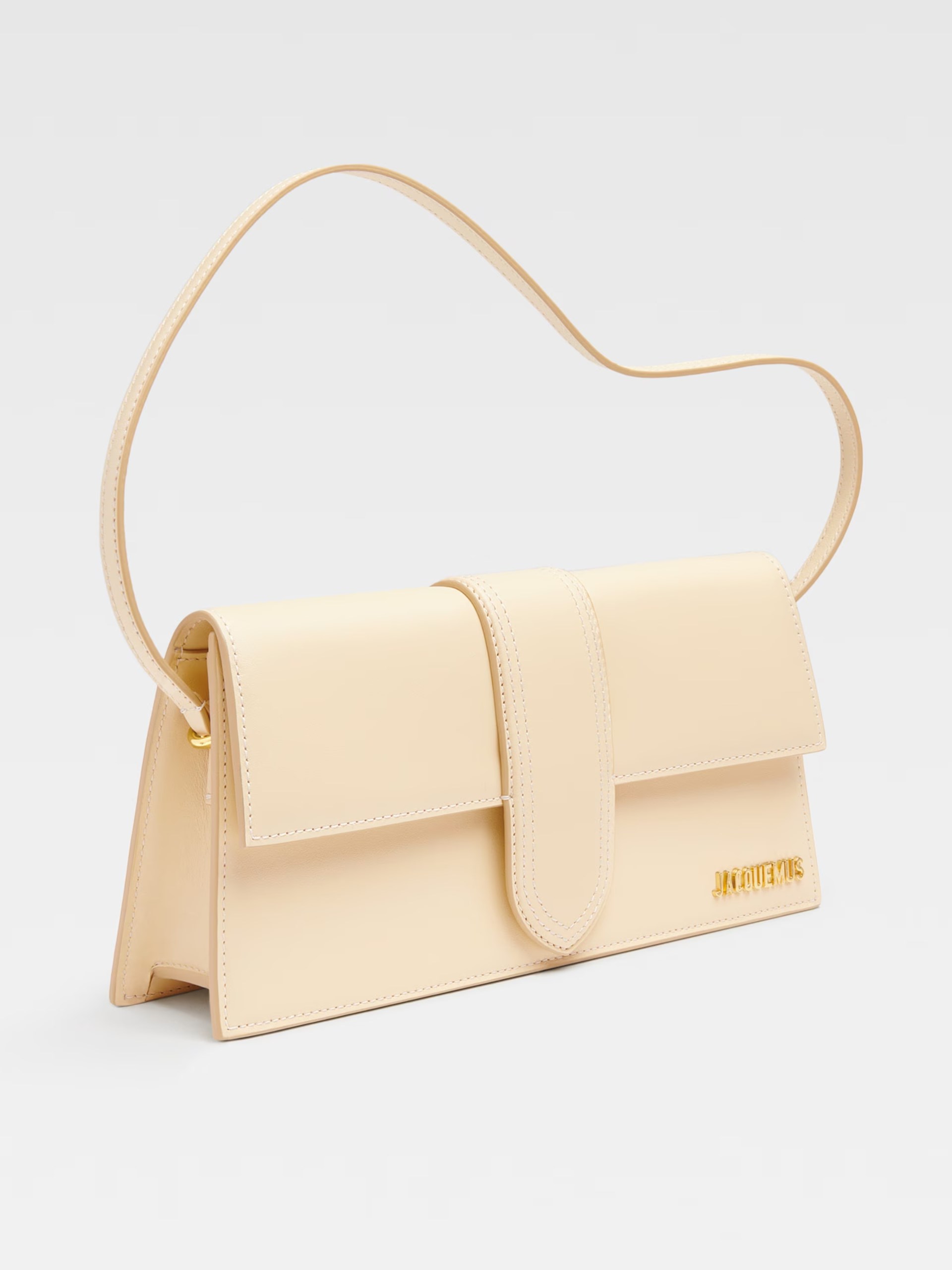 Бежева сумка Jacquemus Chiquito зі шкіри