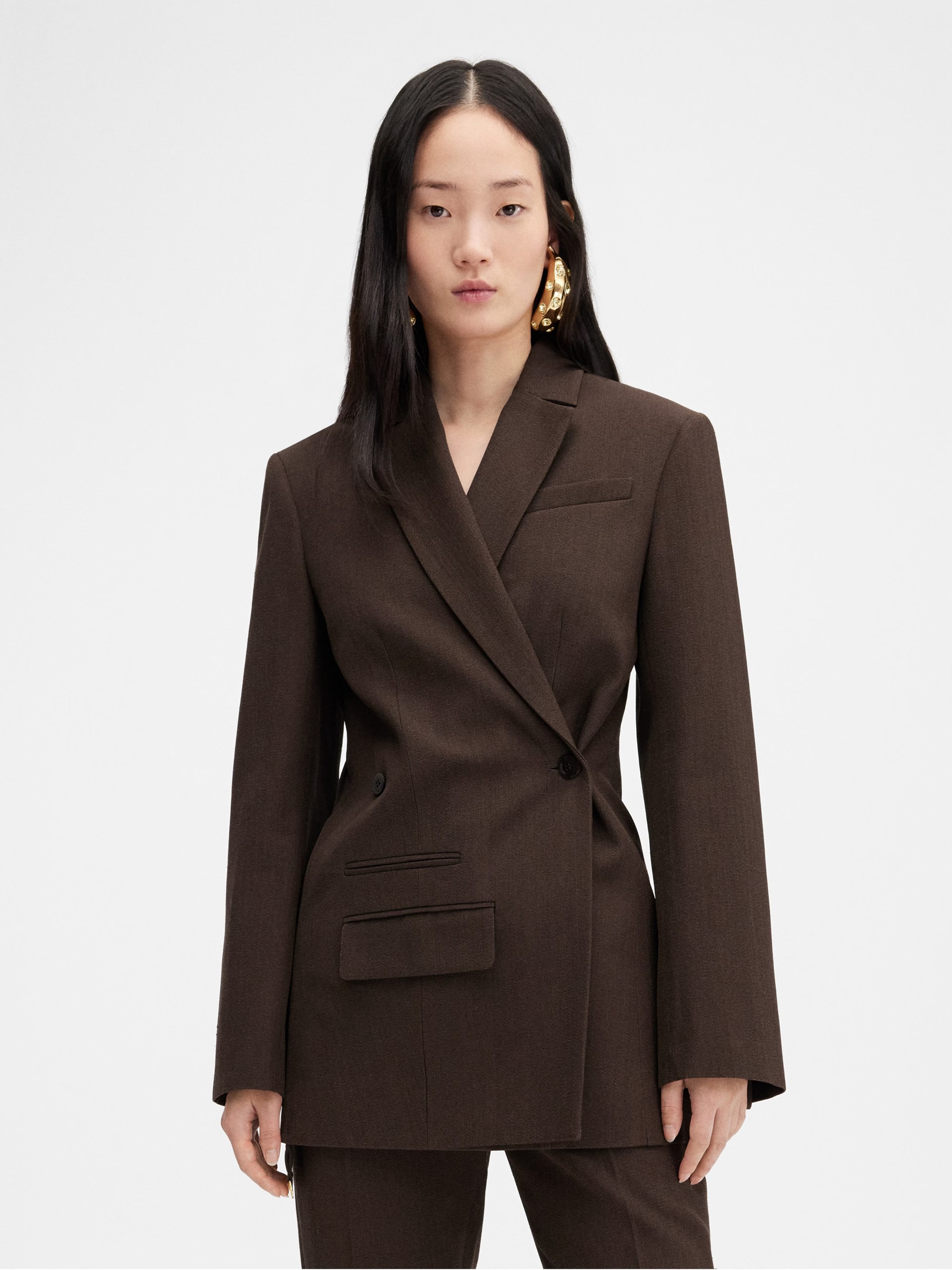 Jacquemus Tibau dark brown asymmetric double-breasted jacket