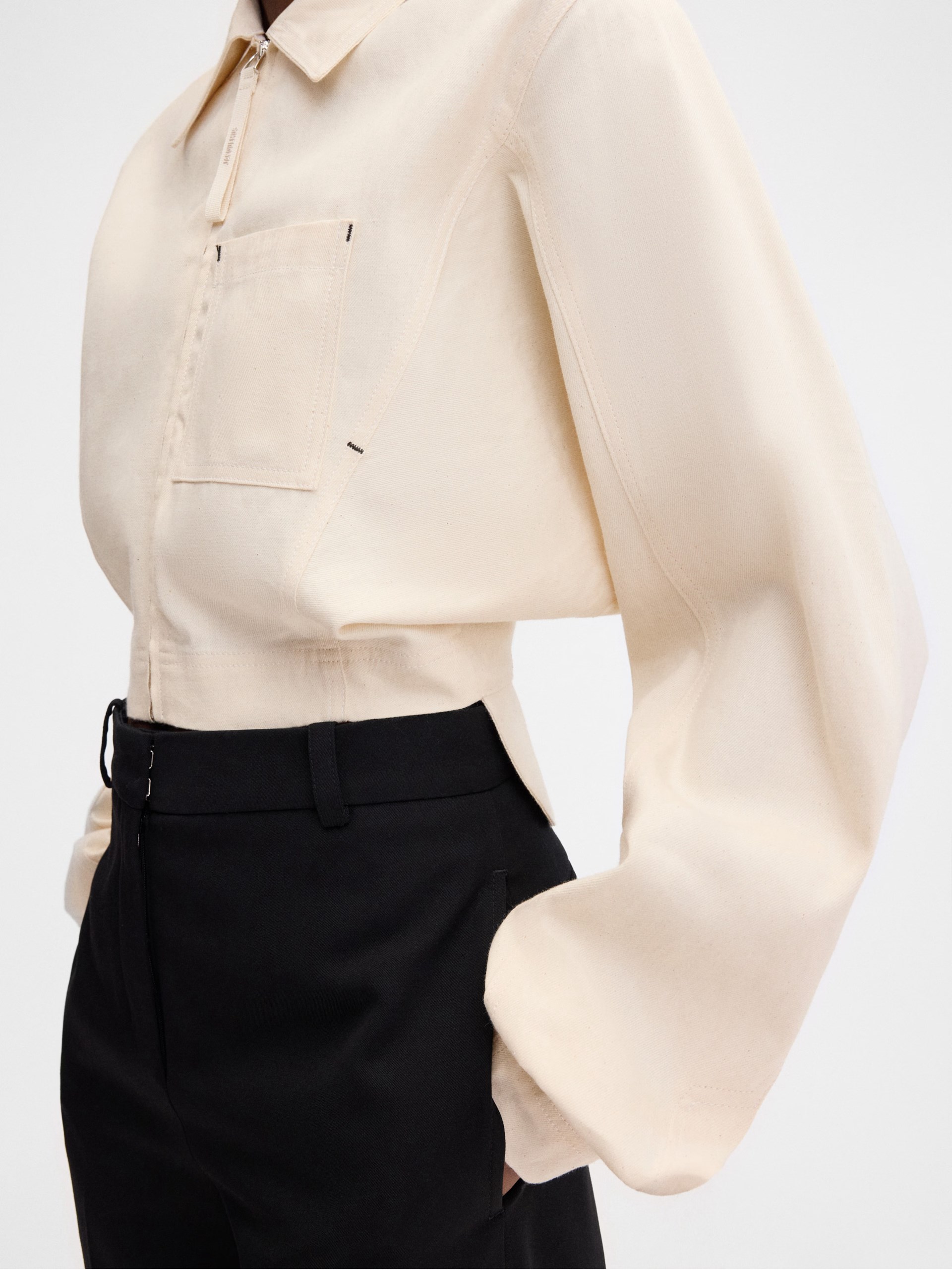 Jacquemus Rita de-Nîmes ivory zip-up denim shirt