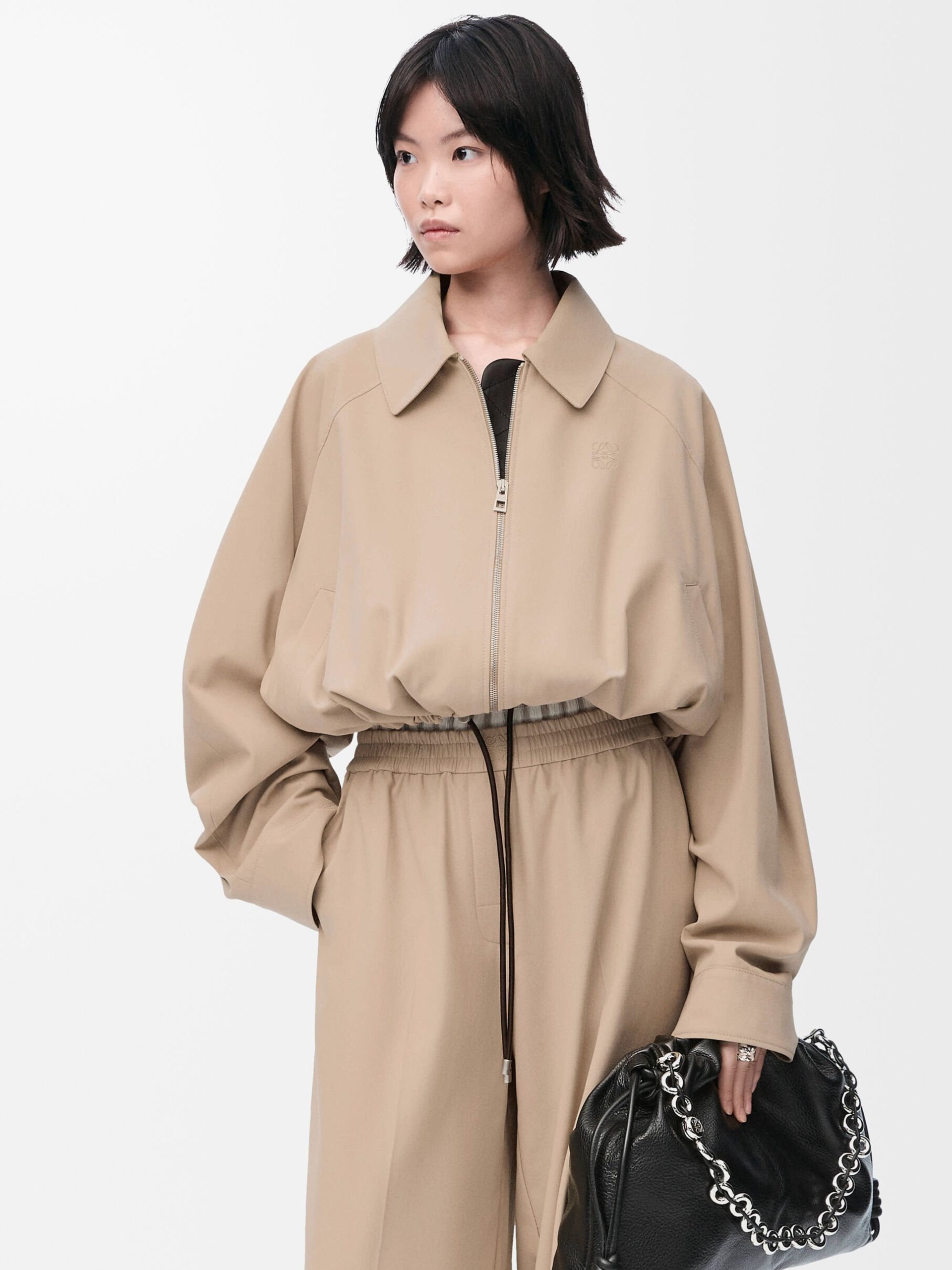 Loewe beige cropped jacket with collar