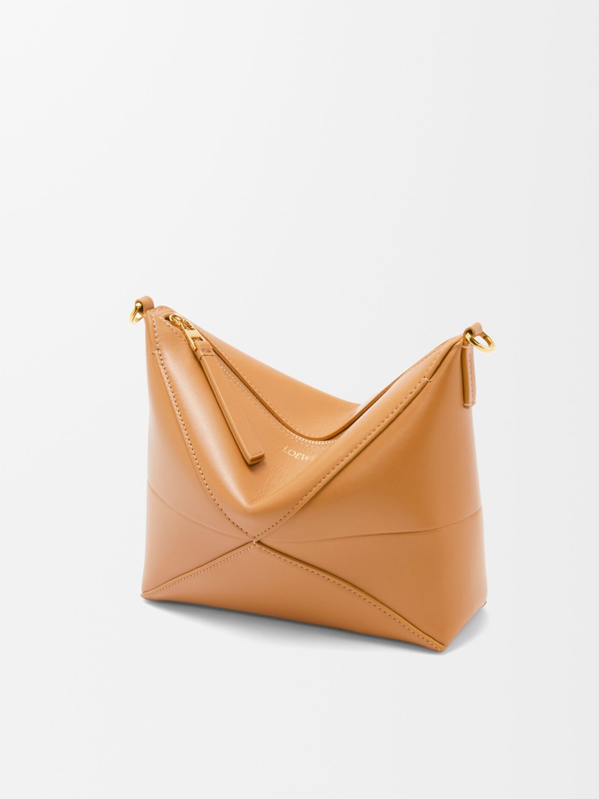 Loewe Puzzle Fold bag in caramel color