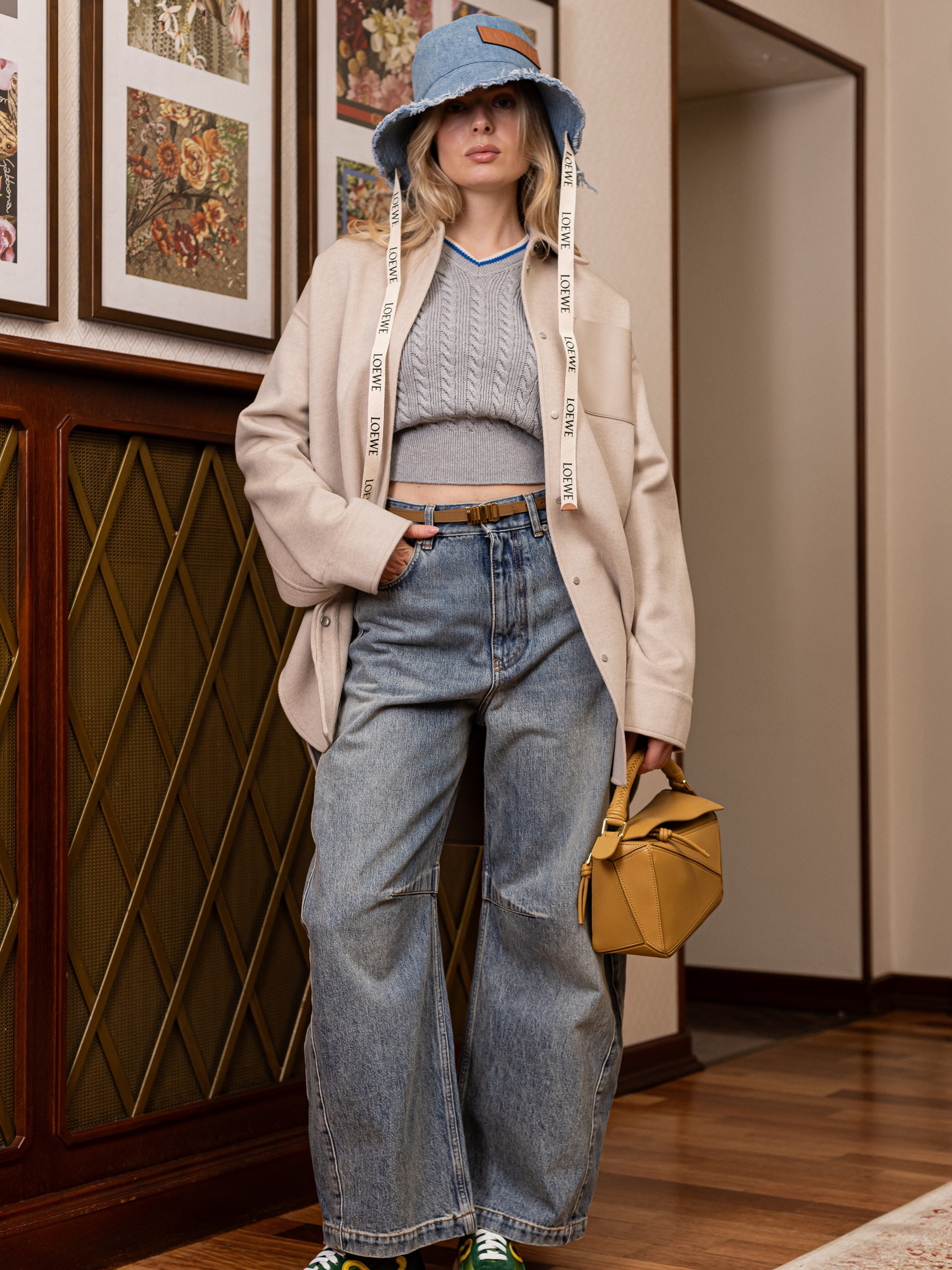 Бежева сорочка Loewe з вовни та кашеміру