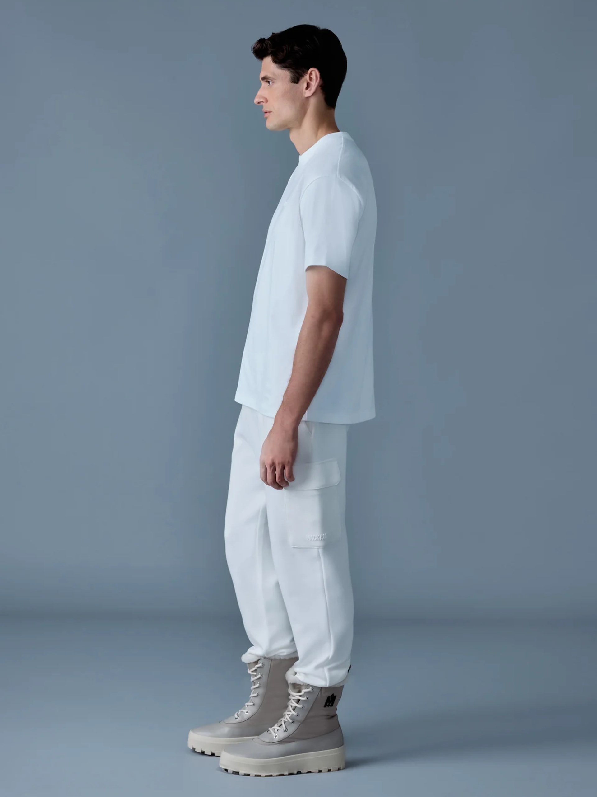 Біла унісекс футболка Mackage TEE-R з бавовни