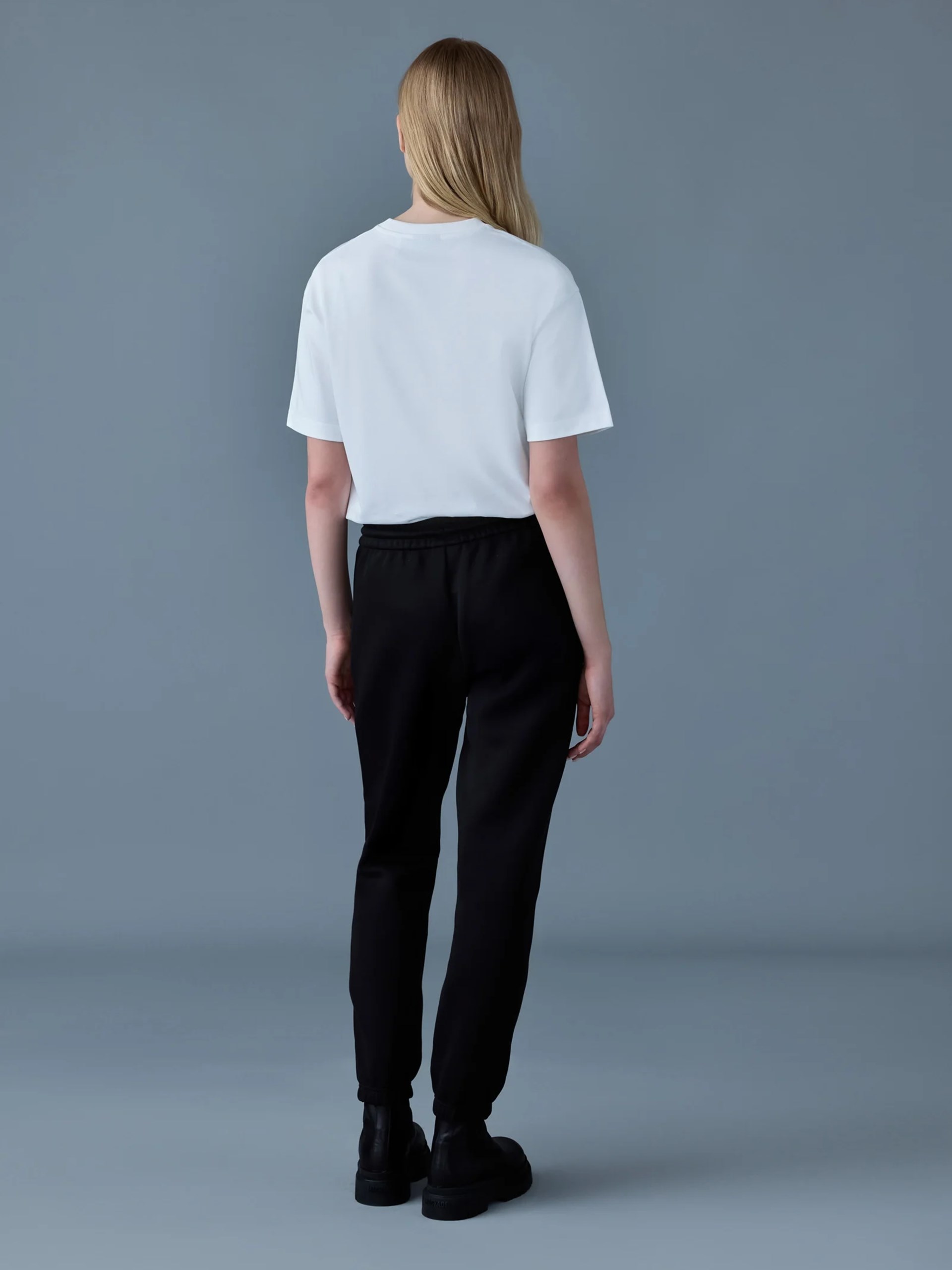 Біла унісекс футболка Mackage TEE-R з бавовни
