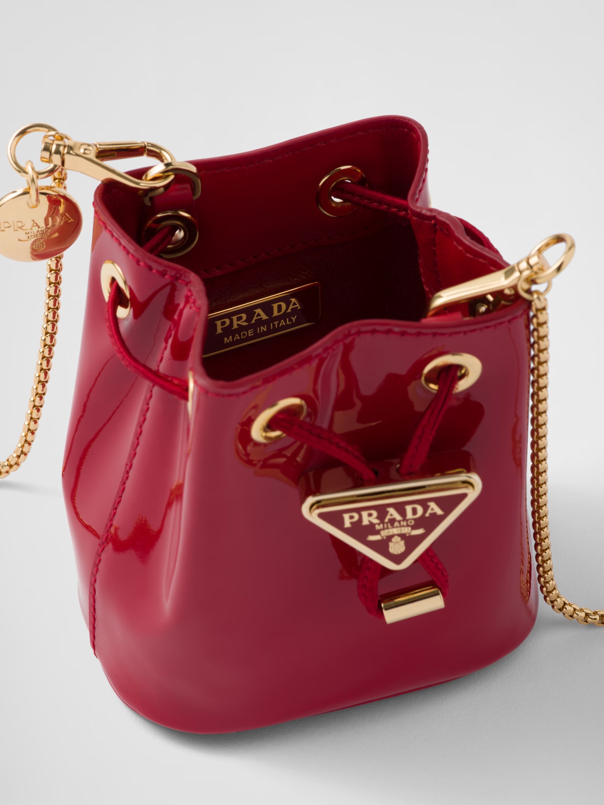 Red PRADA Vernice  patent leather bag