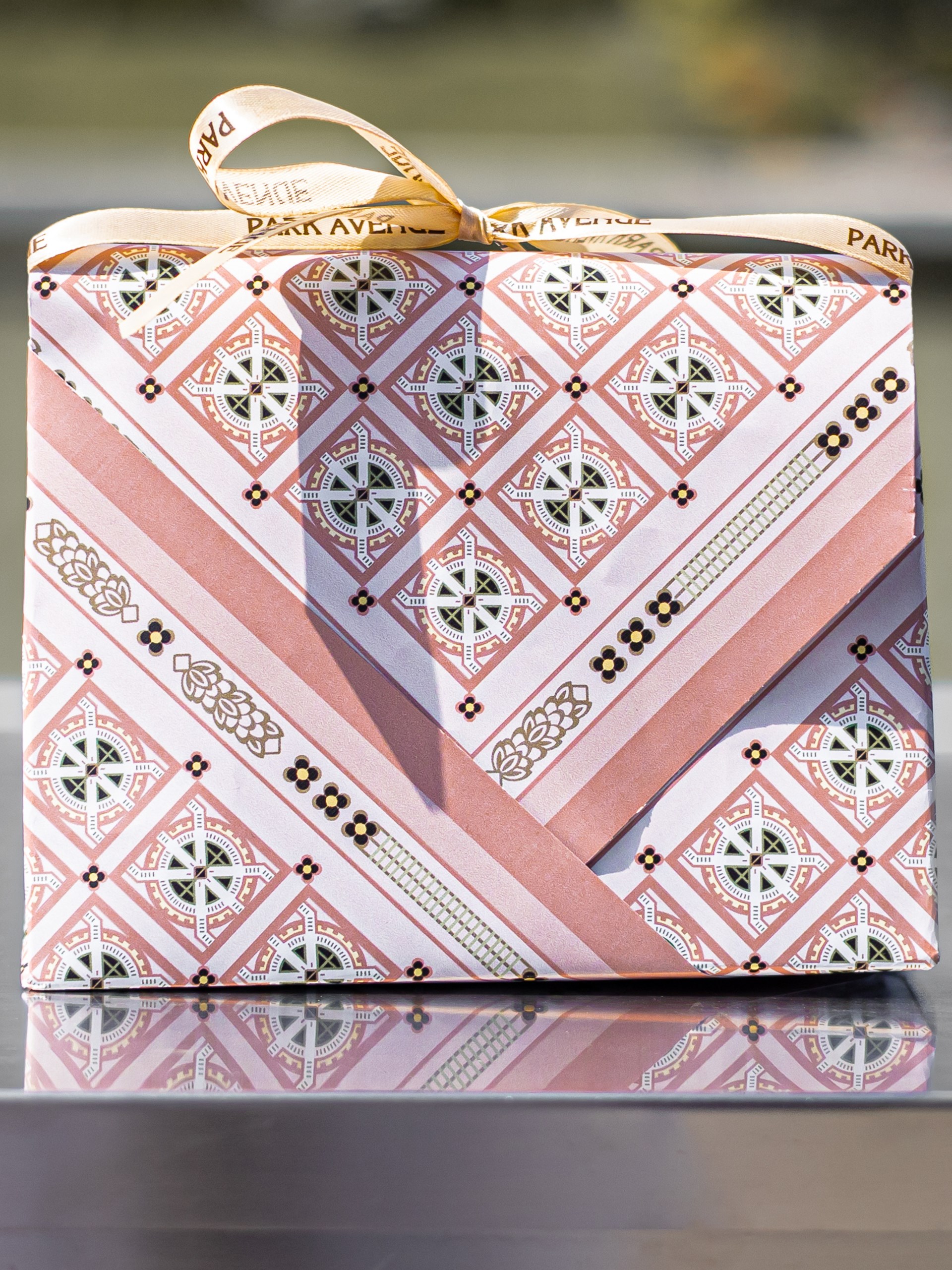 Pink Park Avenue Atelier scarf with an original graphic print
