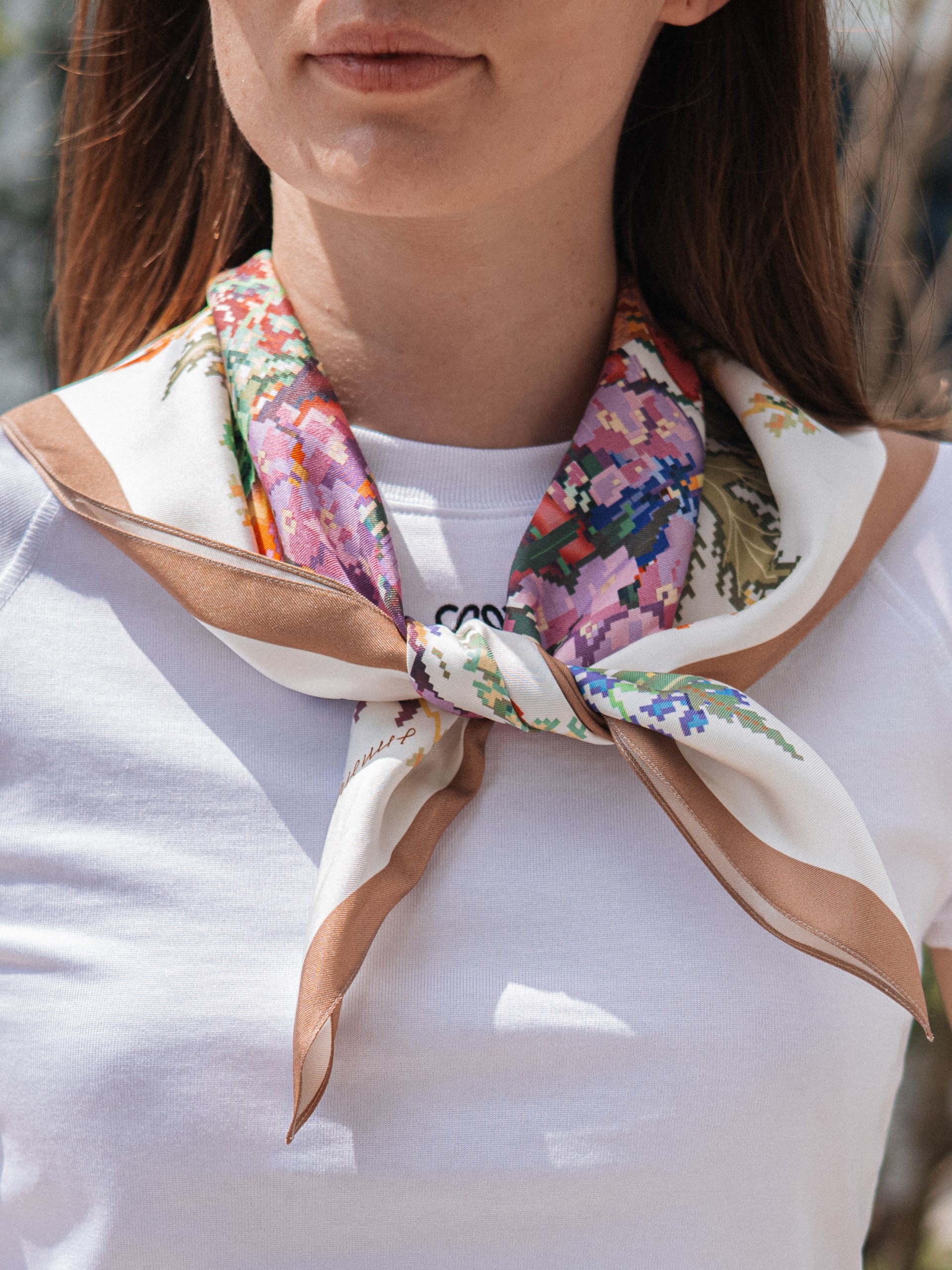 Park Avenue Atelier white scarf with floral designer print