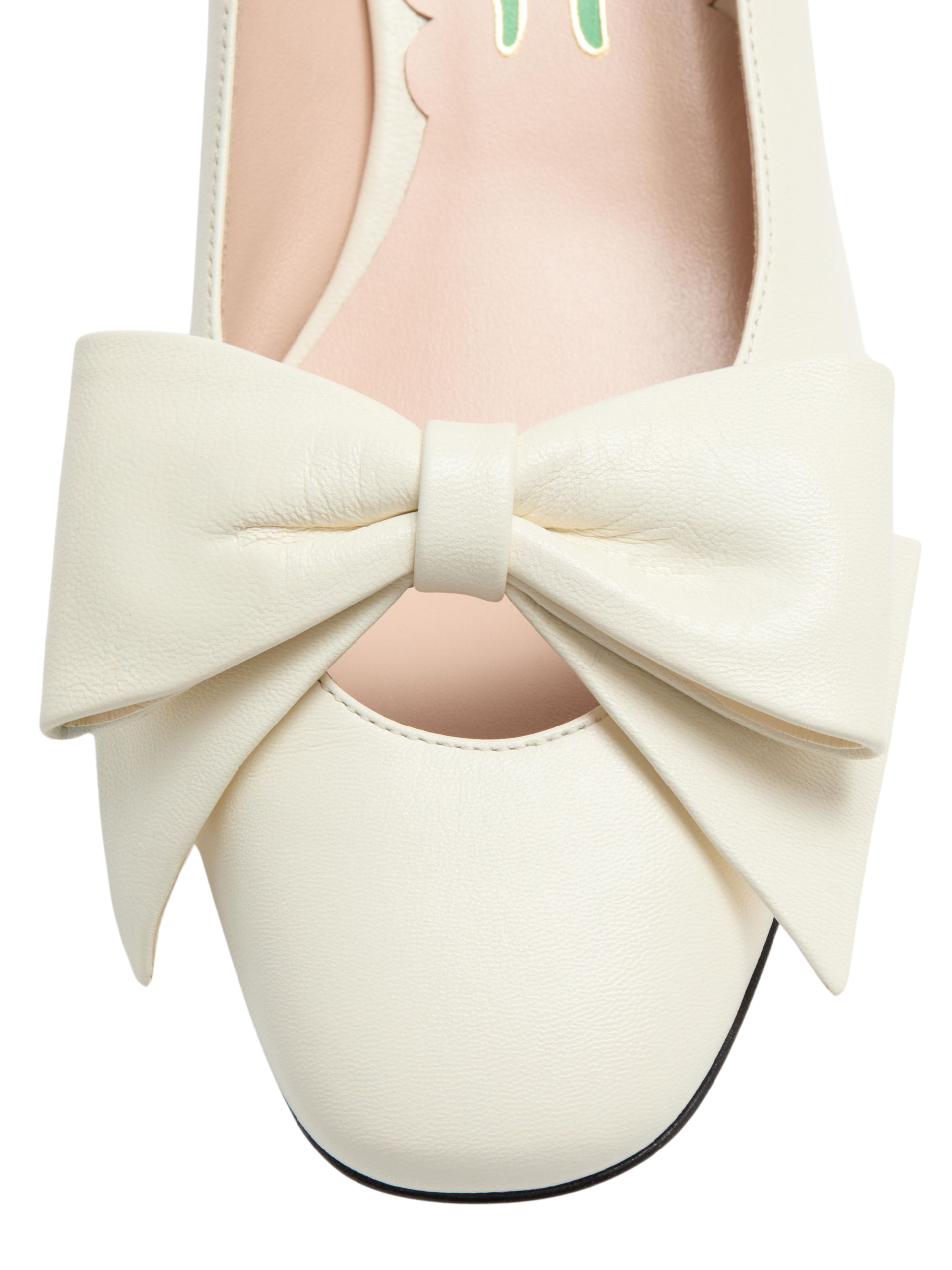 Valentino Garavani milky heeled shoes with bow