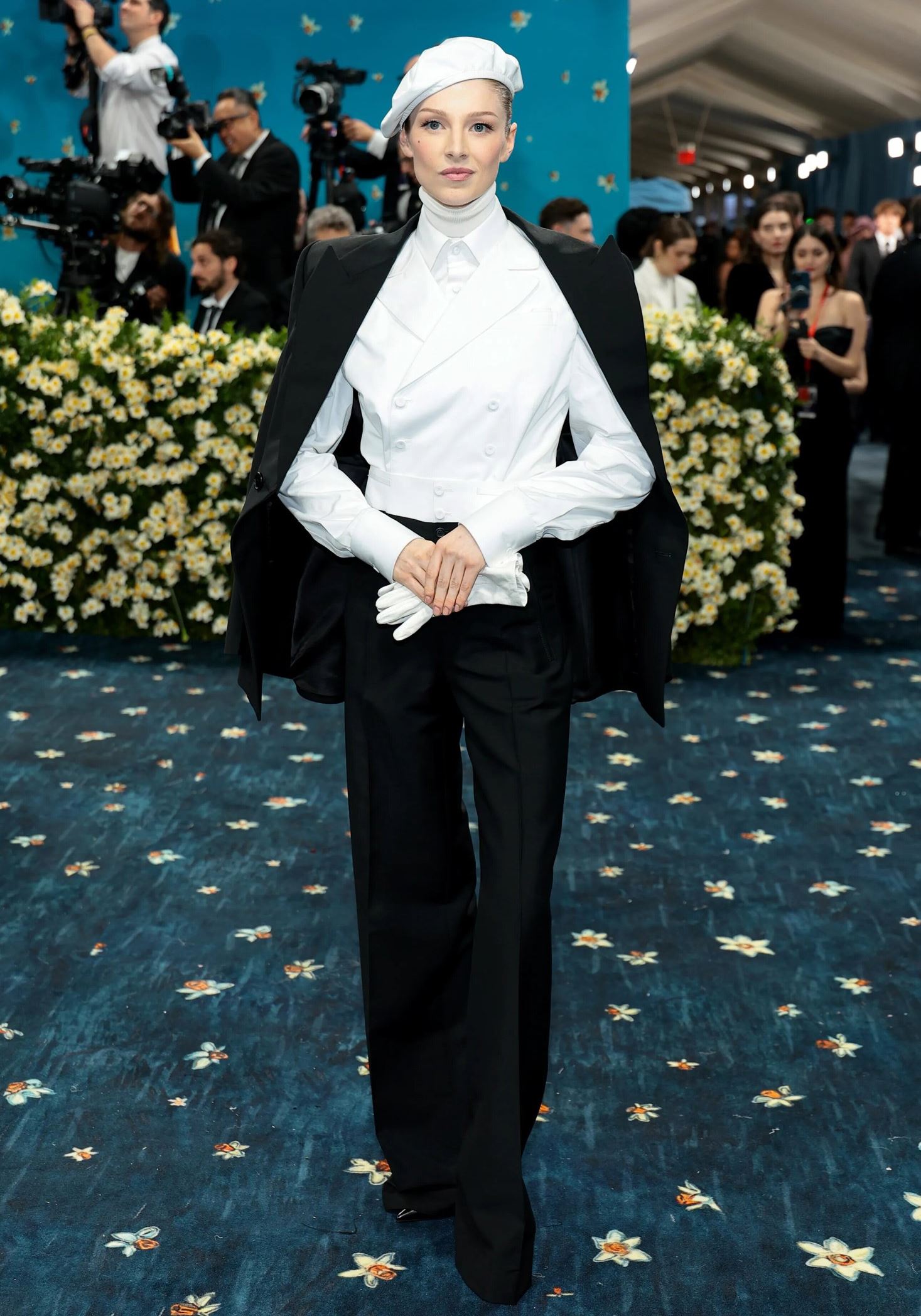 Хантер Шафер (Prada)